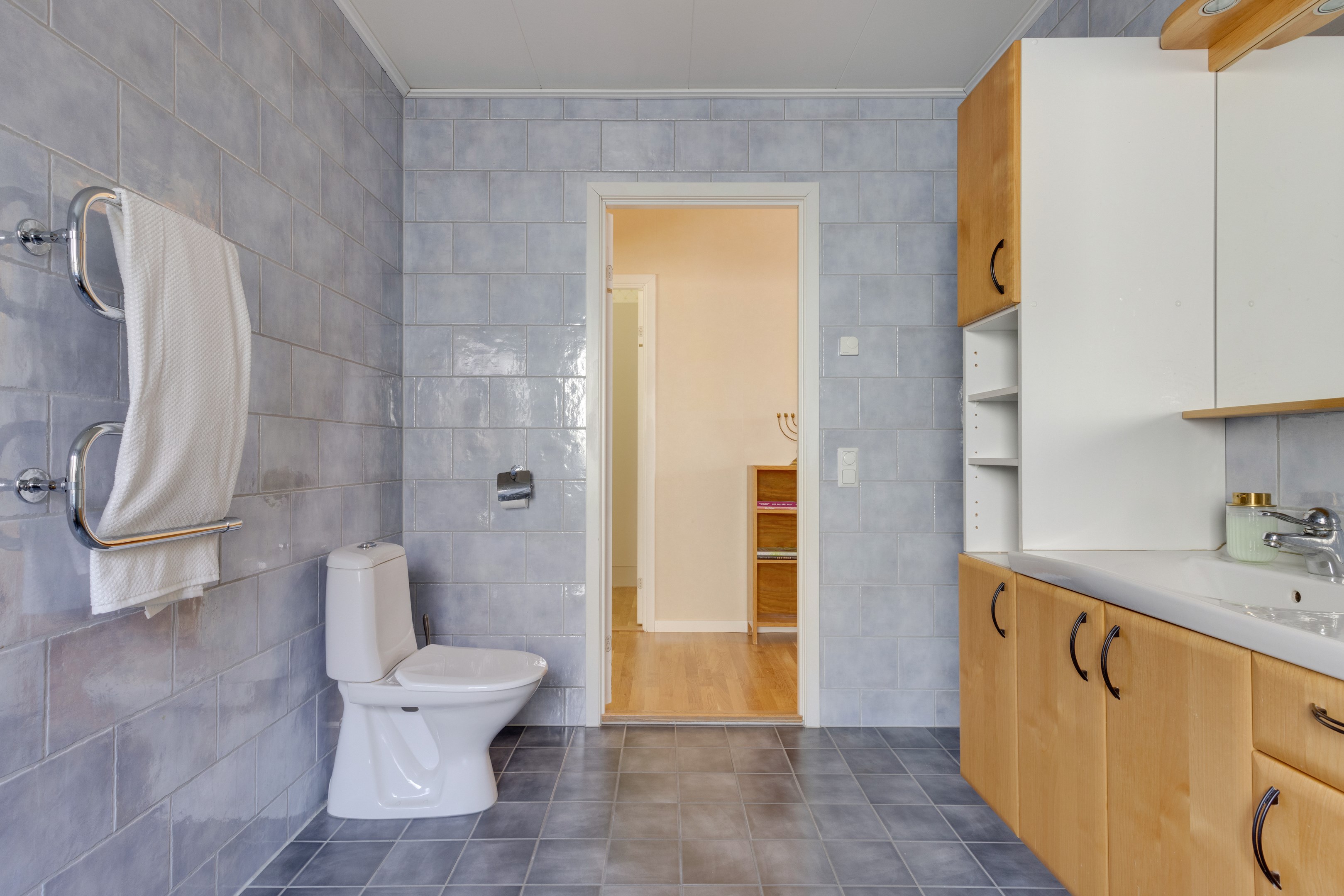 Bostadsbild från Stockvägen 5, Såld i Järlåsa, Uppsala