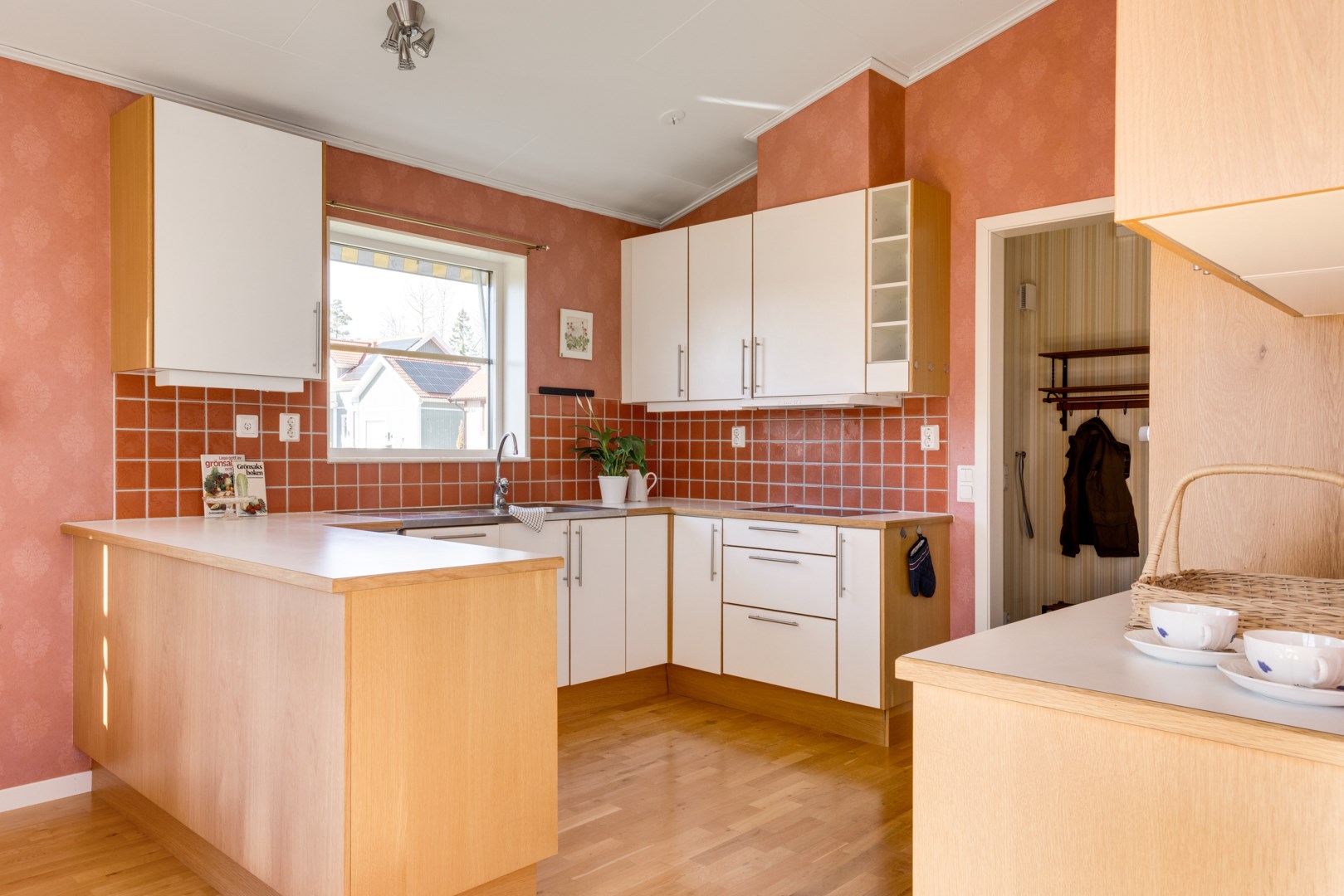 Bostadsbild från Stockvägen 5, Såld i Järlåsa, Uppsala