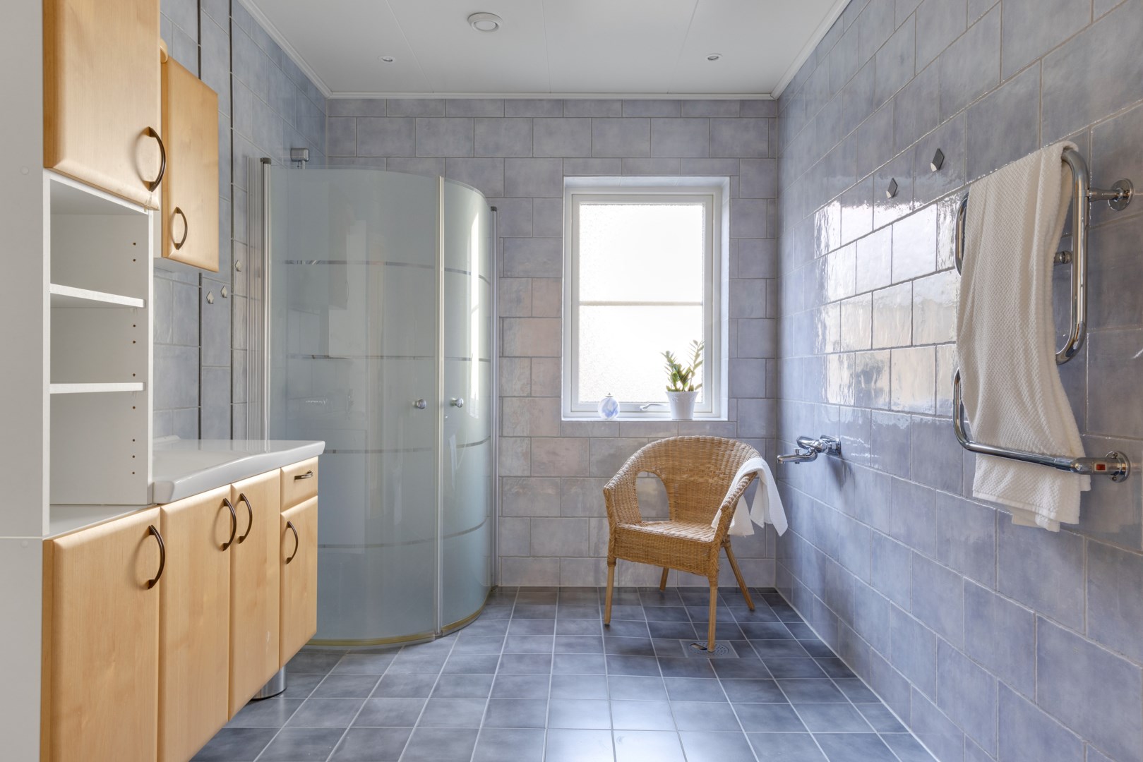 Bostadsbild från Stockvägen 5, Såld i Järlåsa, Uppsala