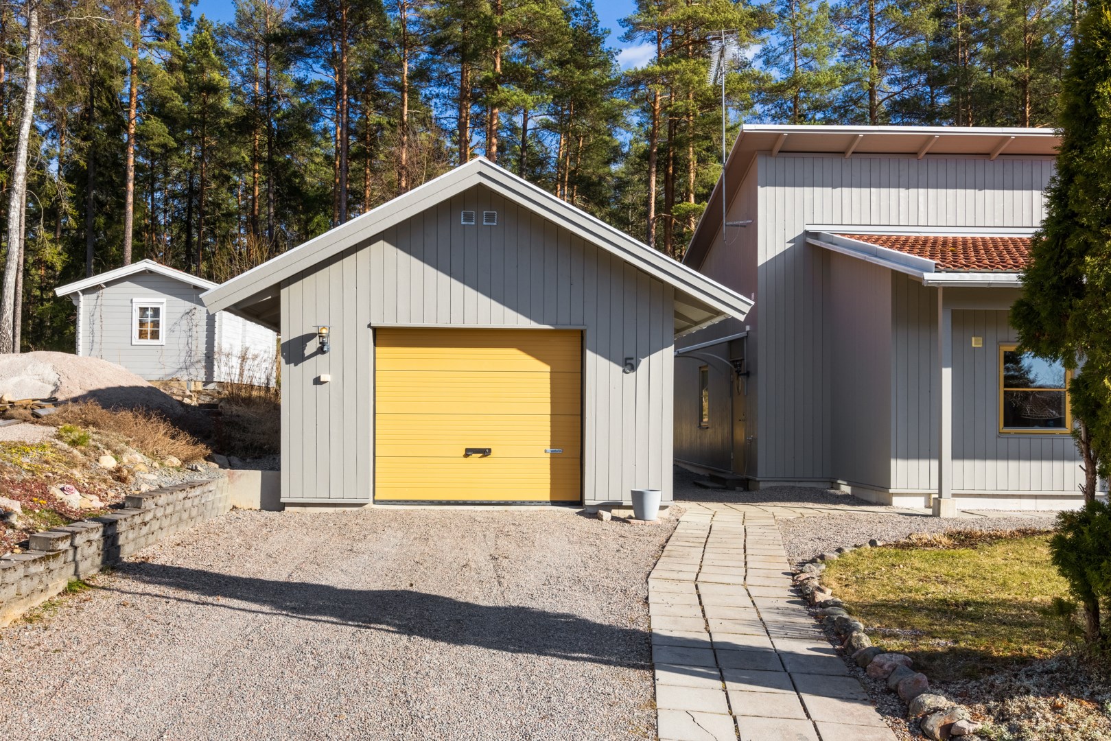 Bostadsbild från Stockvägen 5, Såld i Järlåsa, Uppsala