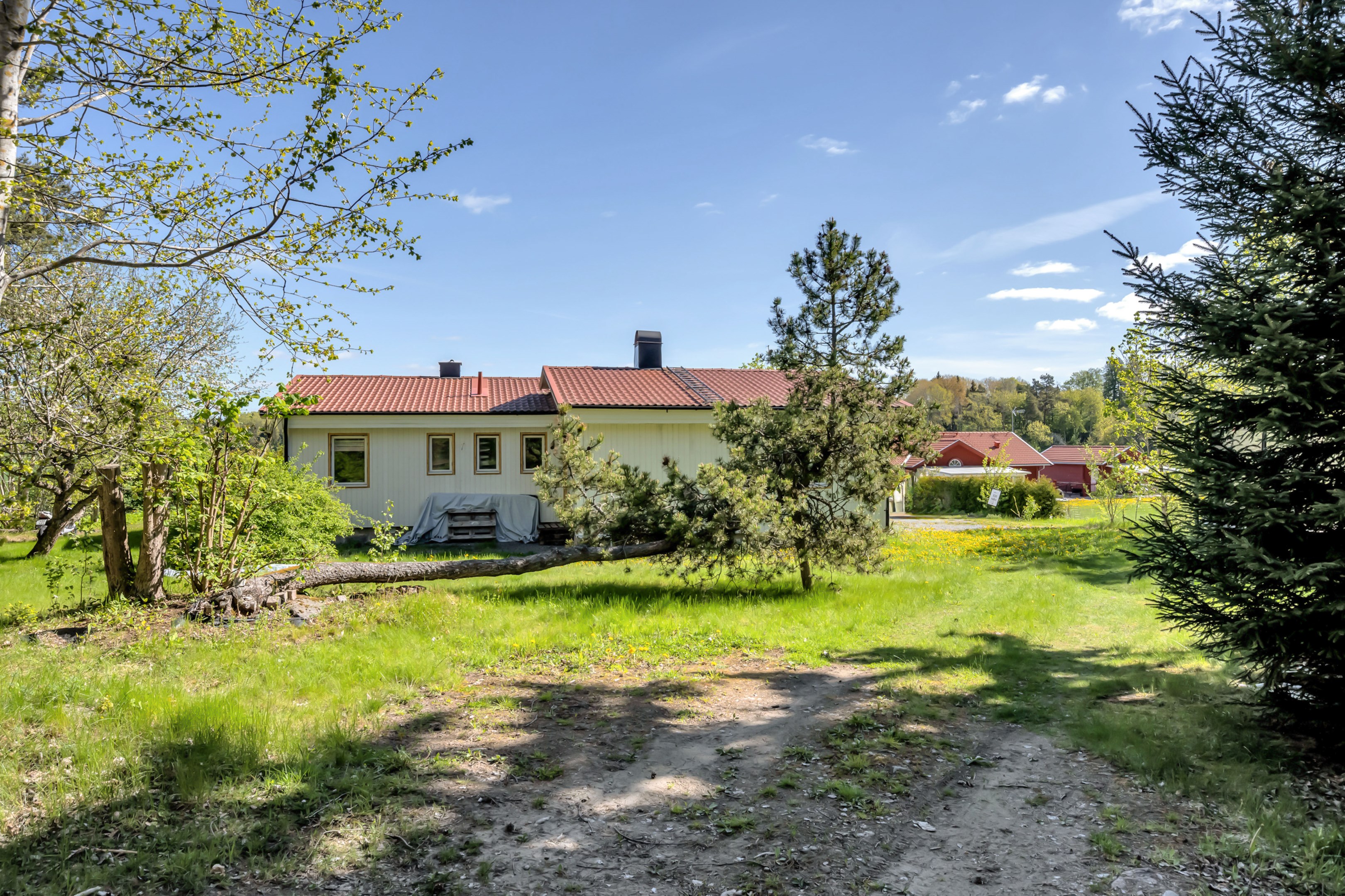 Bostadsbild från Lillinge 121, Såld i Funbo, Uppsala