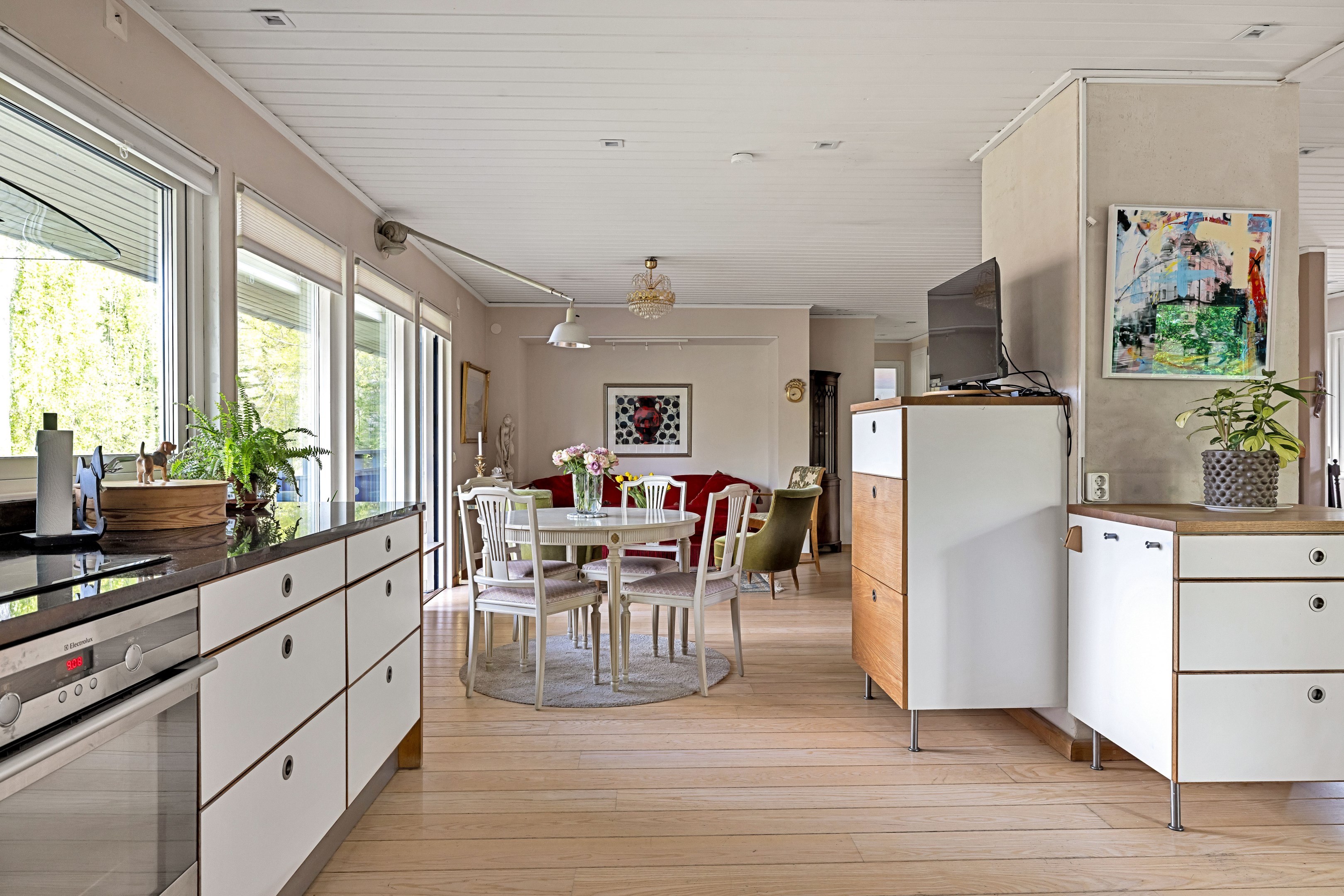 Bostadsbild från Havsörnsvägen 8, Såld i Sunnersta, Uppsala