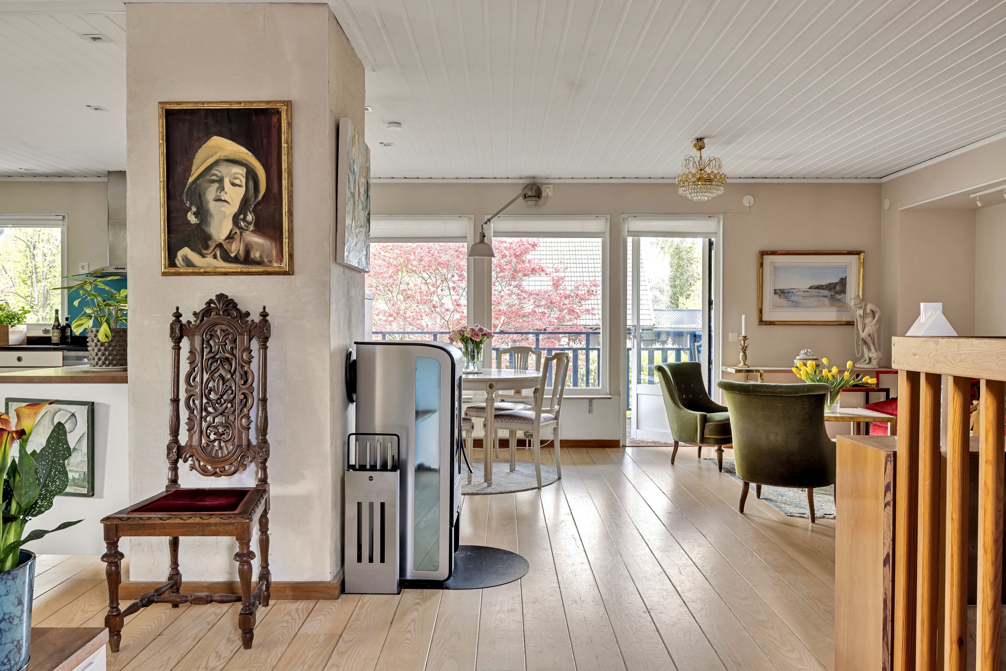 Bostadsbild från Havsörnsvägen 8, Såld i Sunnersta, Uppsala