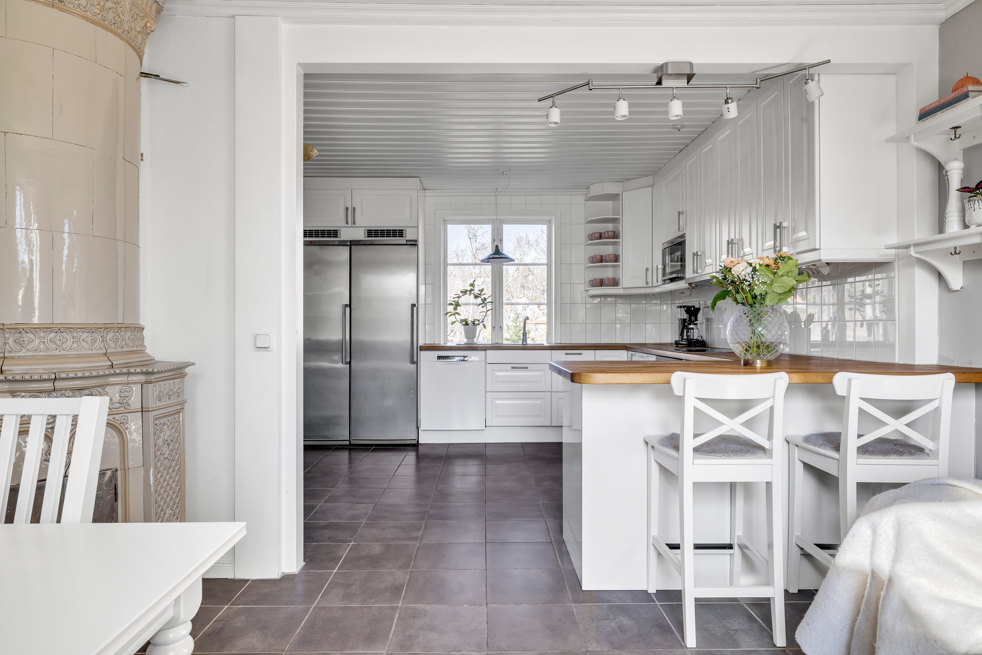 Bostadsbild från Hasselvägen 24, Såld i Storvreta, Uppsala