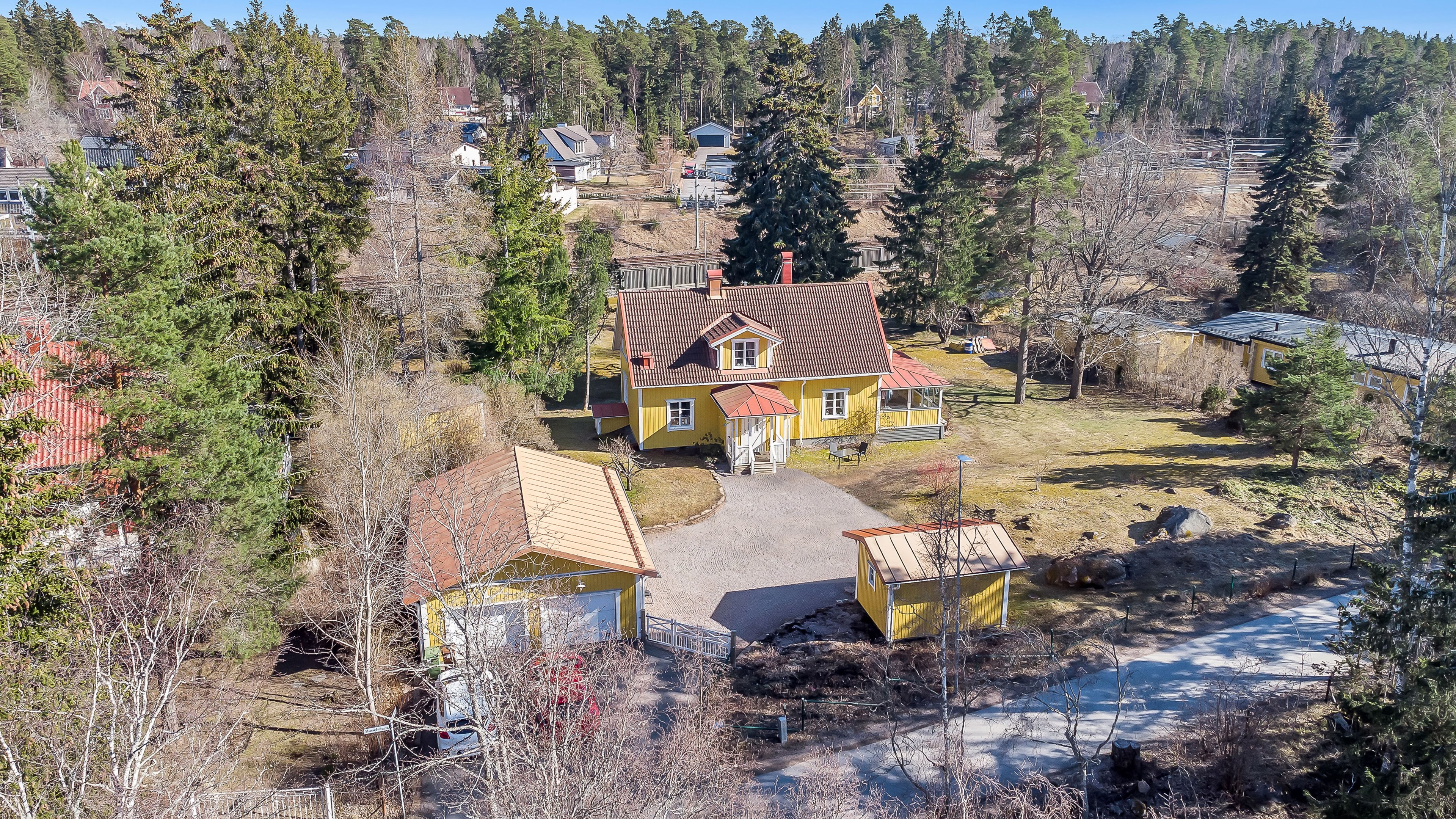 Bostadsbild från Hasselvägen 24, Såld i Storvreta, Uppsala
