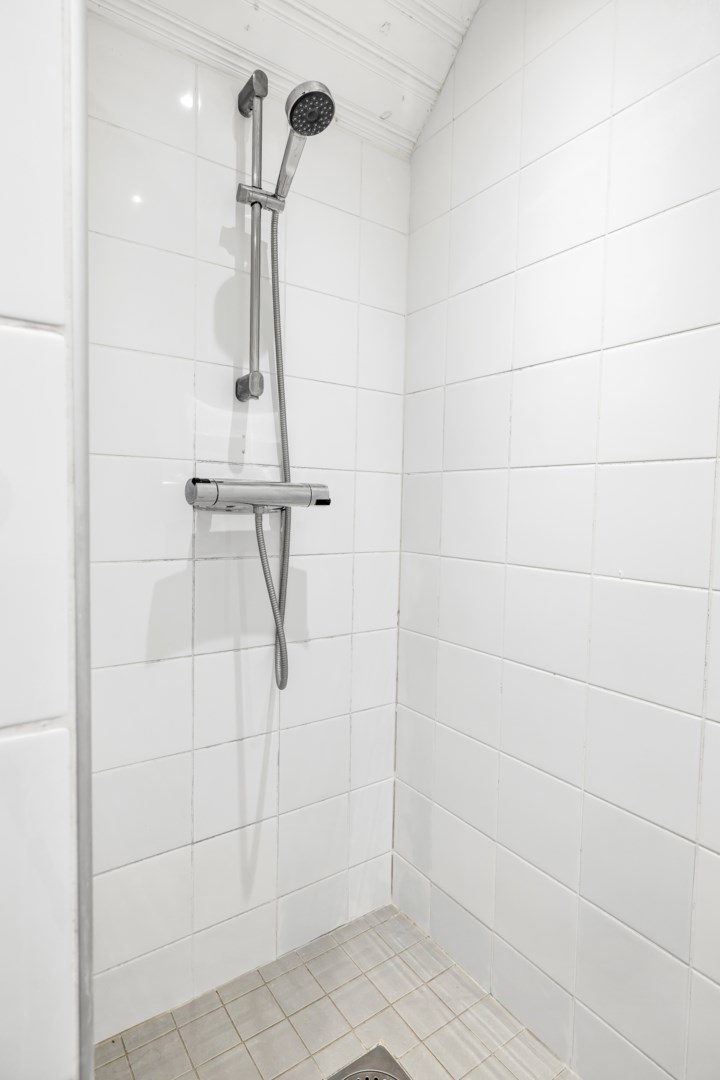 Bostadsbild från Hasselvägen 24, Såld i Storvreta, Uppsala