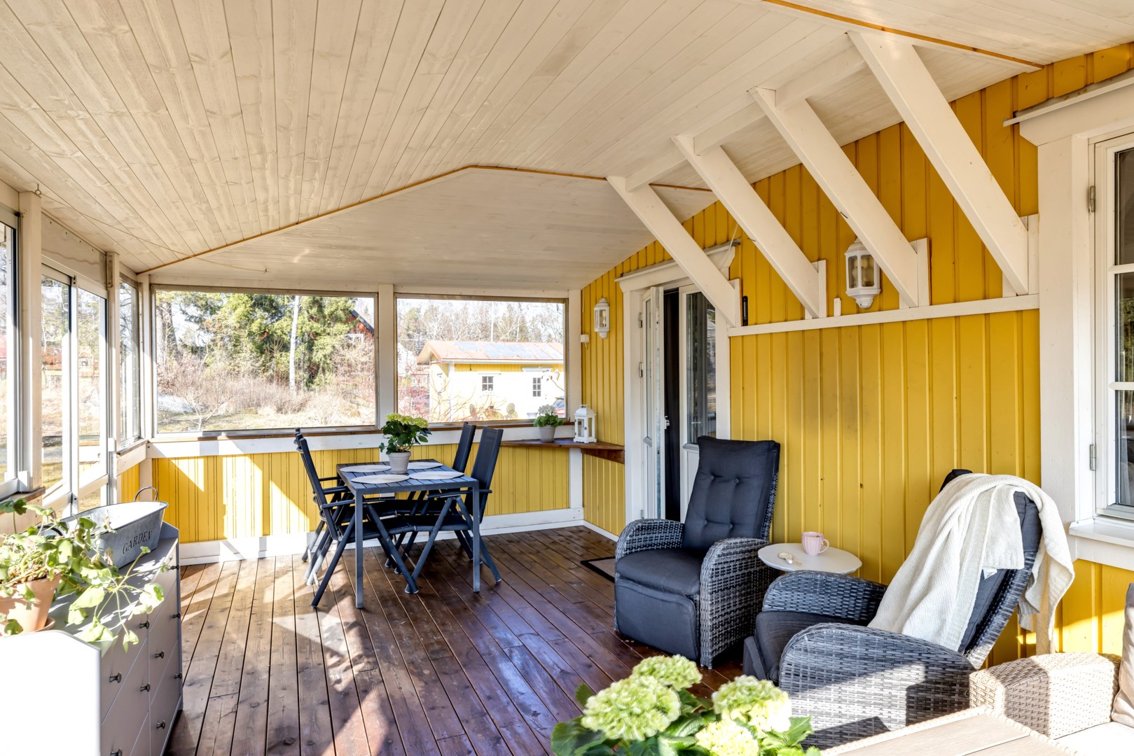 Bostadsbild från Hasselvägen 24, Såld i Storvreta, Uppsala