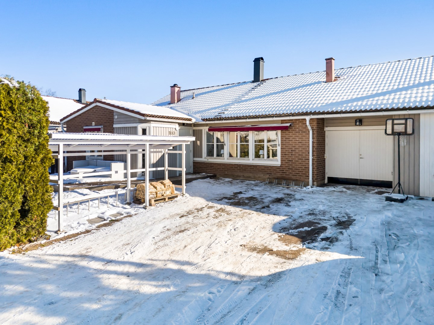 Bostadsbild från Myrgångsvägen 9, Såld i Nåntuna, Uppsala