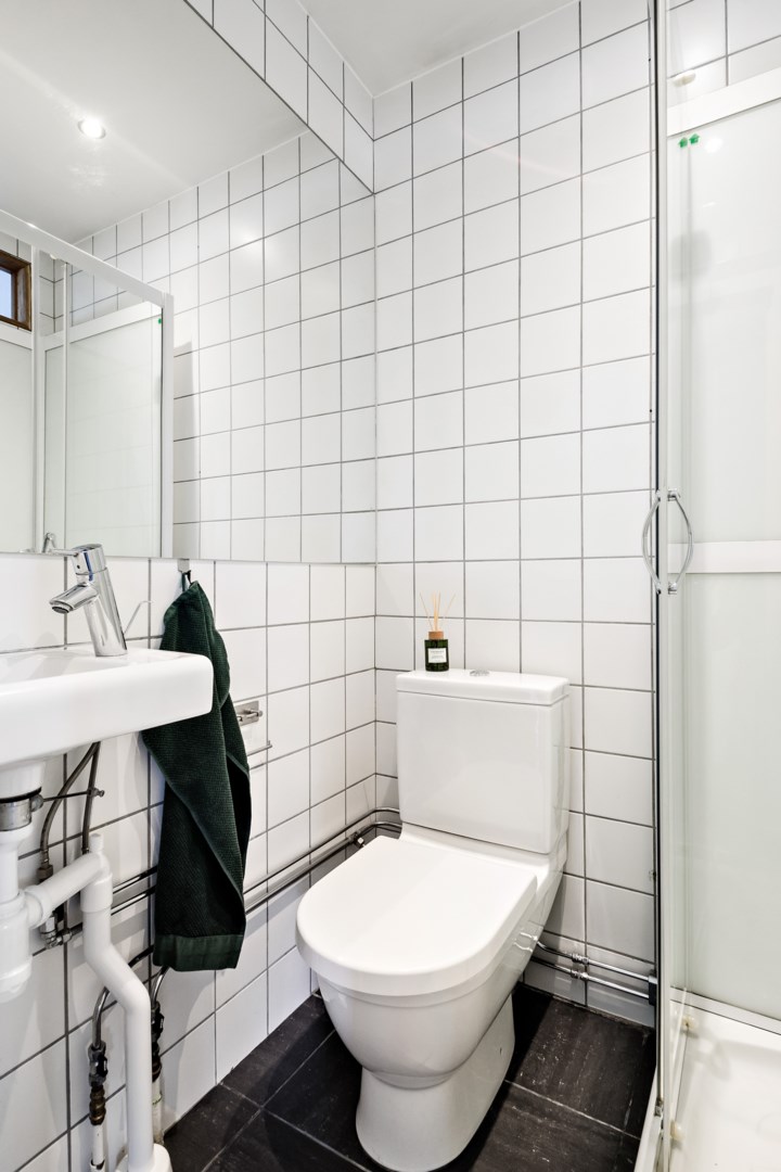 Bostadsbild från Sten Stures väg 45, Såld i Duvnäs Utskog, Nacka