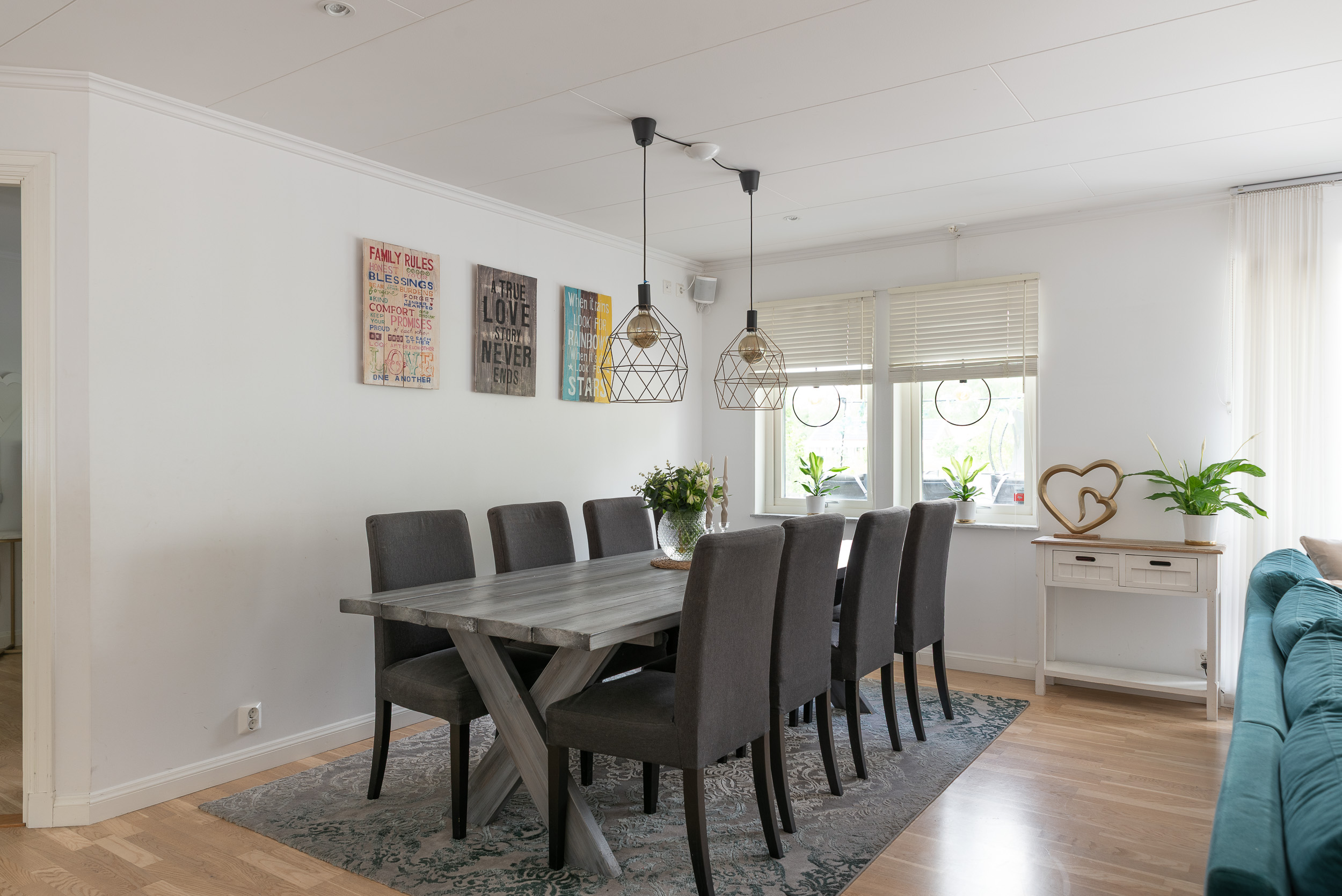 Bostadsbild från Skästa byväg 23, Kommande i Skästa, Västerås