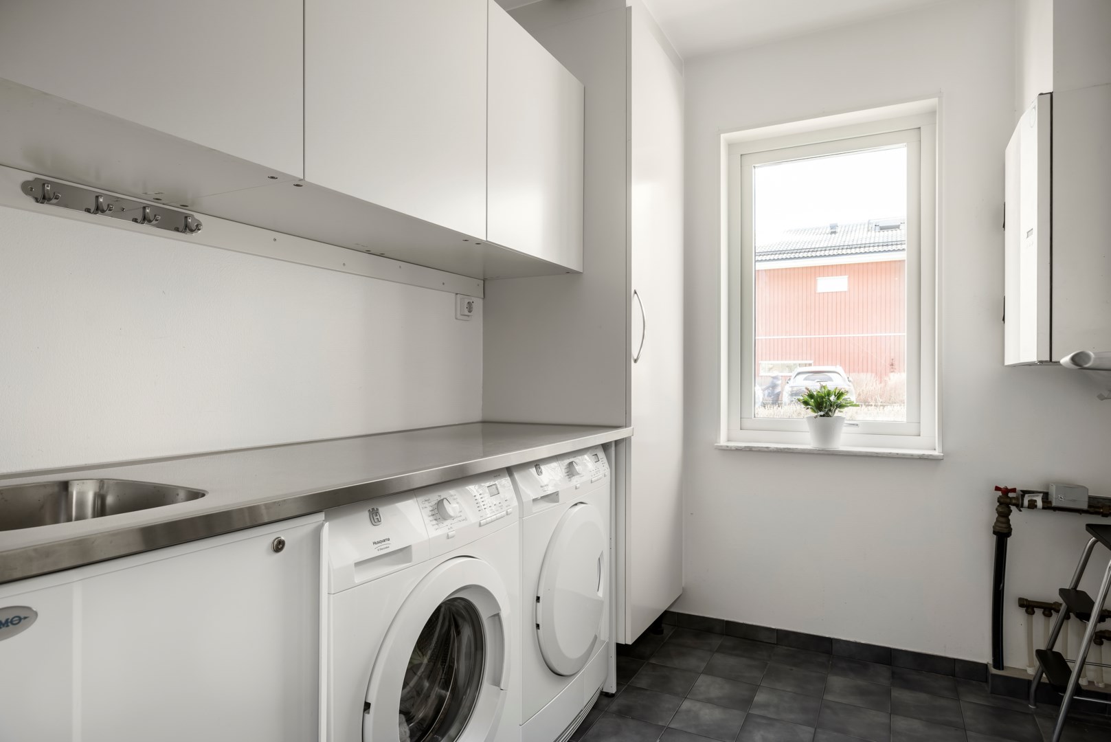 Bostadsbild från Tollare parkgränd 15, Såld i Tollare, Nacka