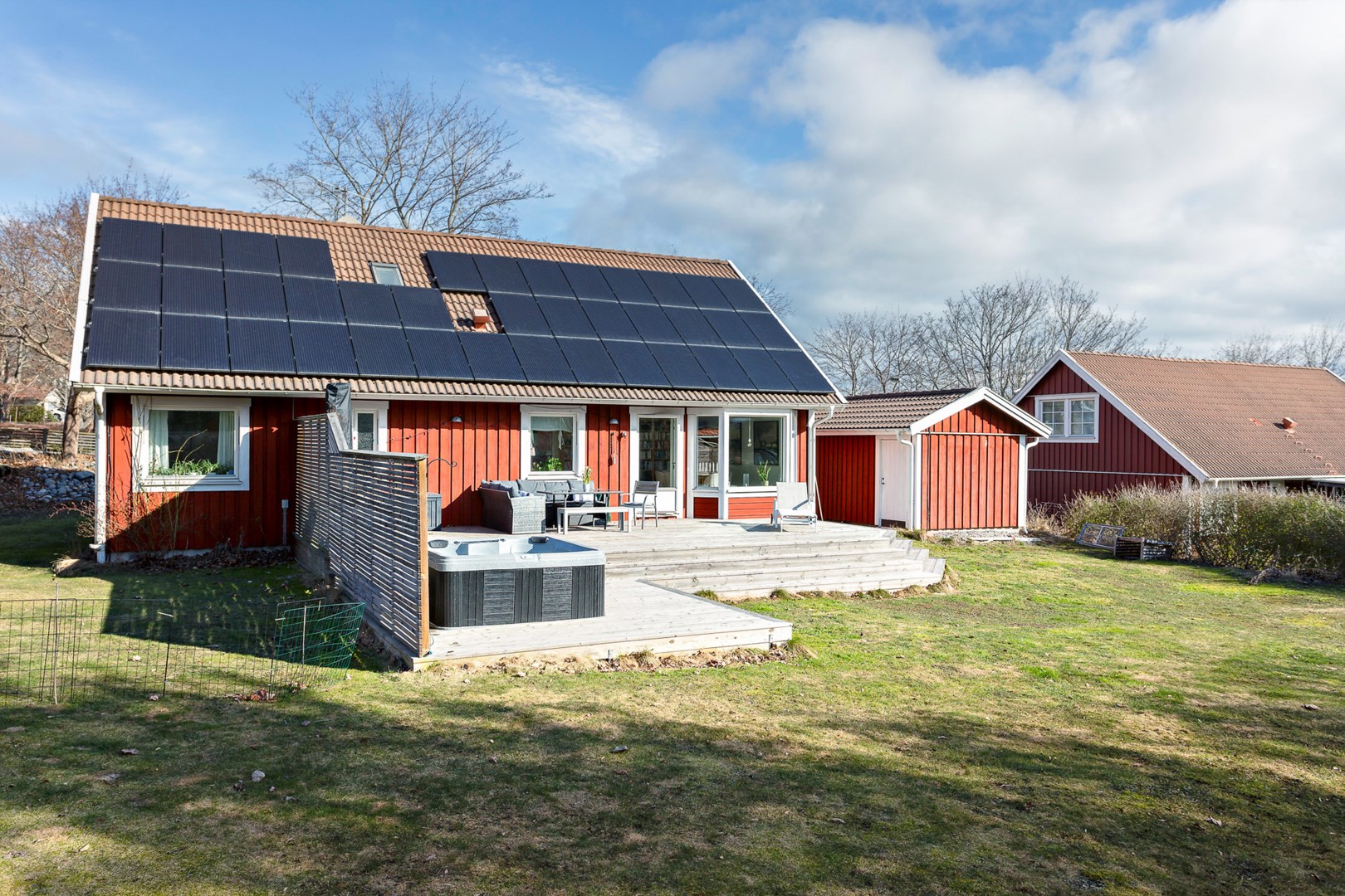 Bostadsbild från Rensättra allé 2, Såld i Rensättra, Nacka