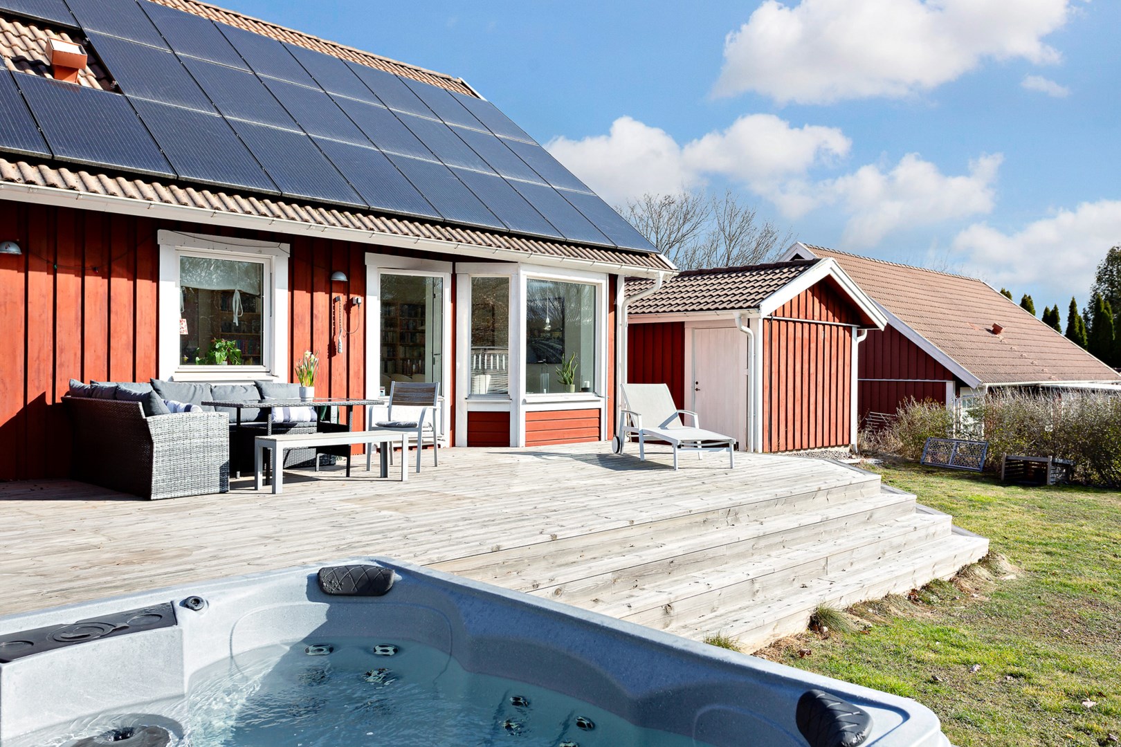 Perfekt sydvästläge på tomten