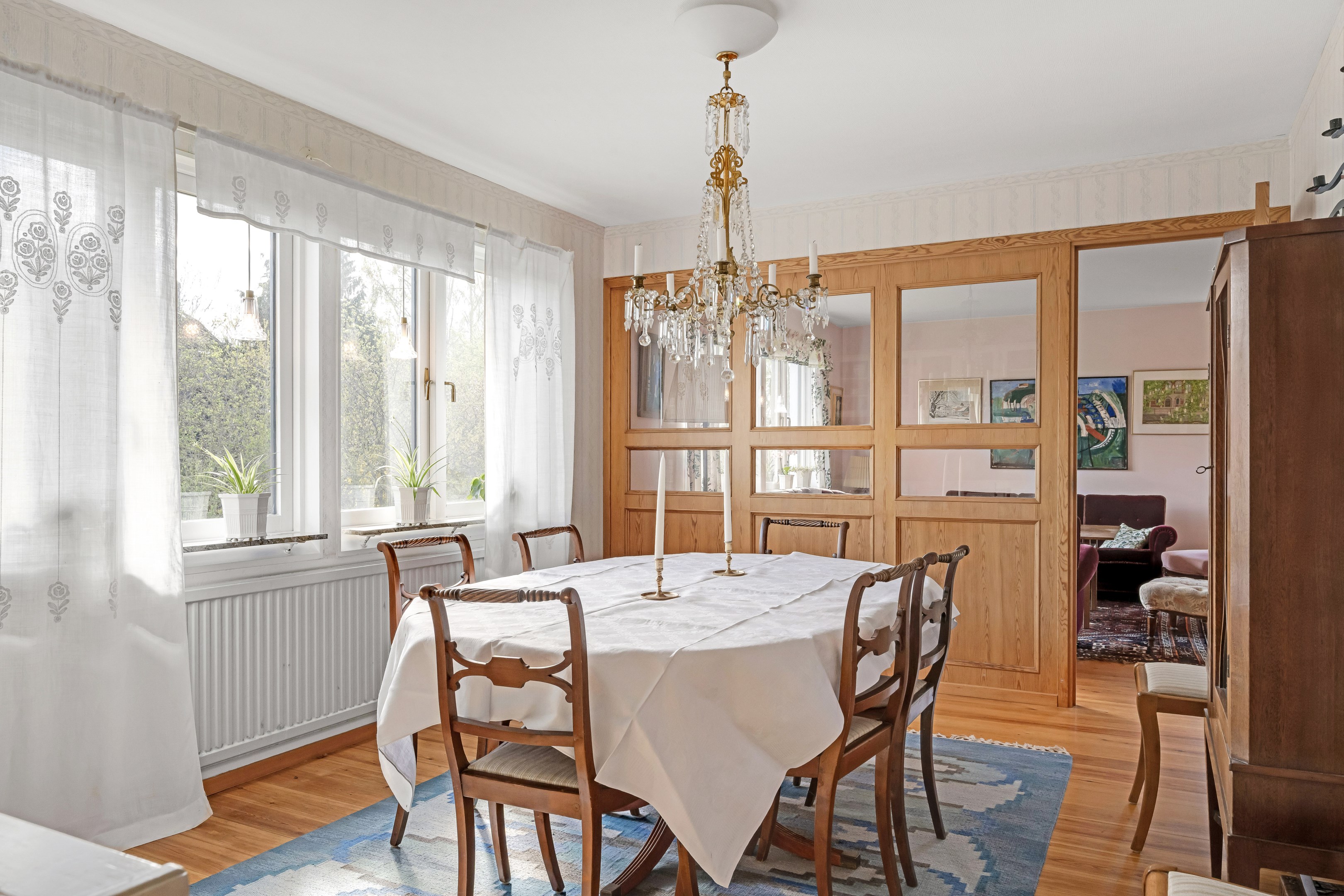 Bostadsbild från Ristvägen 6, Såld i Valsätra, Uppsala