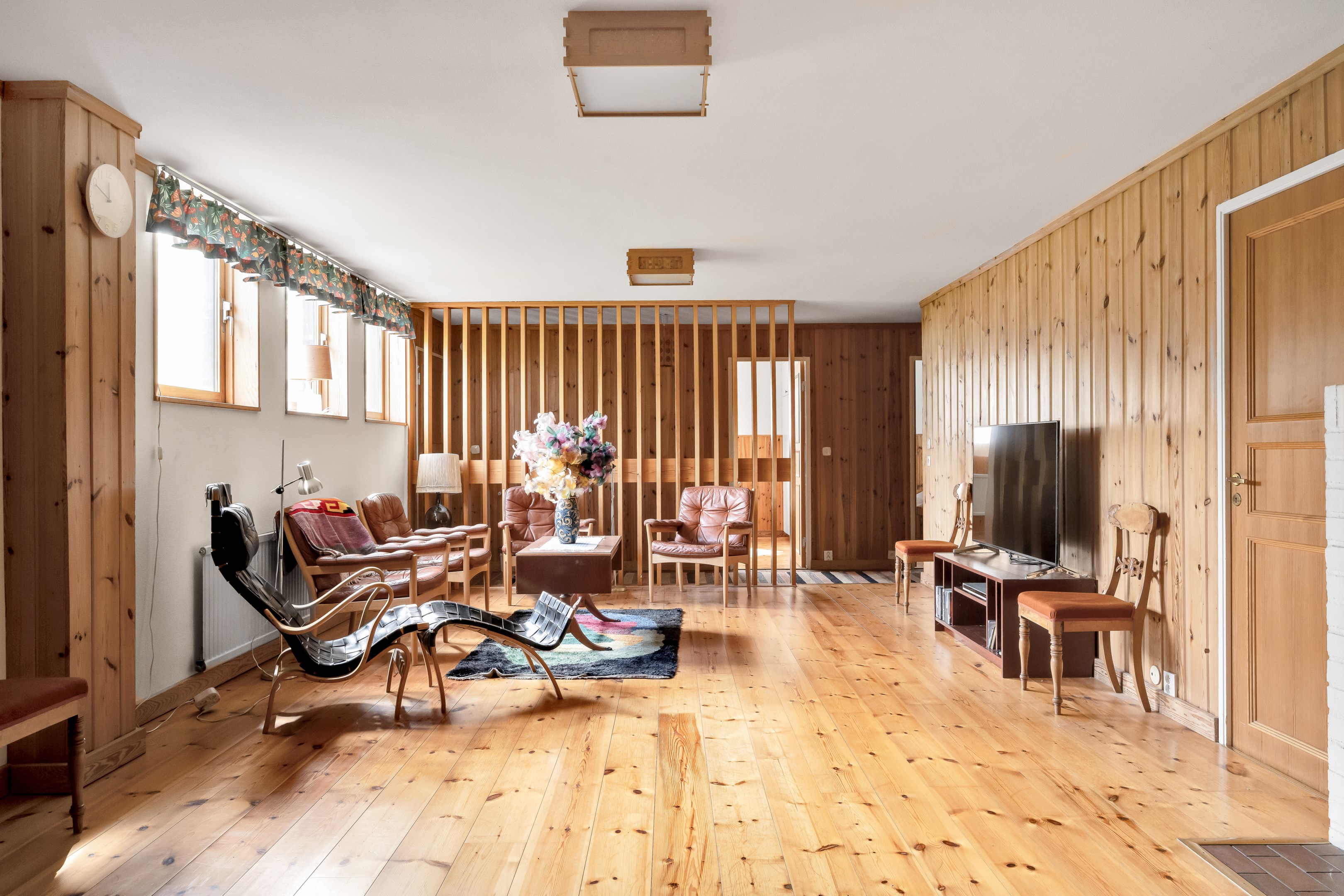 Bostadsbild från Ristvägen 6, Såld i Valsätra, Uppsala