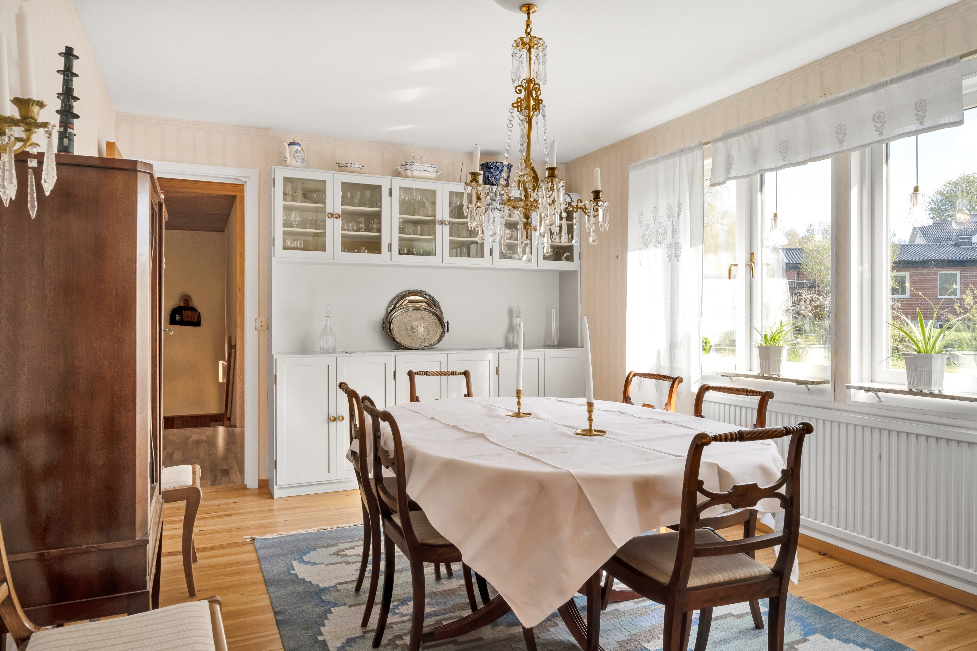 Bostadsbild från Ristvägen 6, Såld i Valsätra, Uppsala