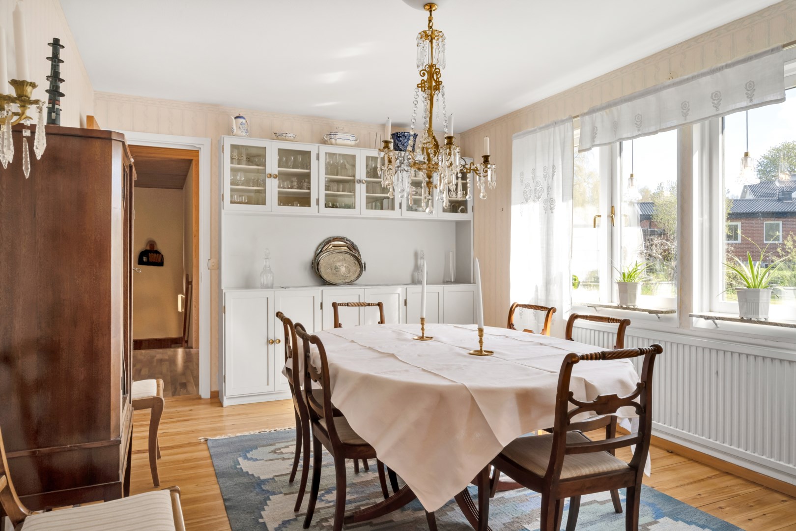 Bostadsbild från Ristvägen 6, Såld i Valsätra, Uppsala