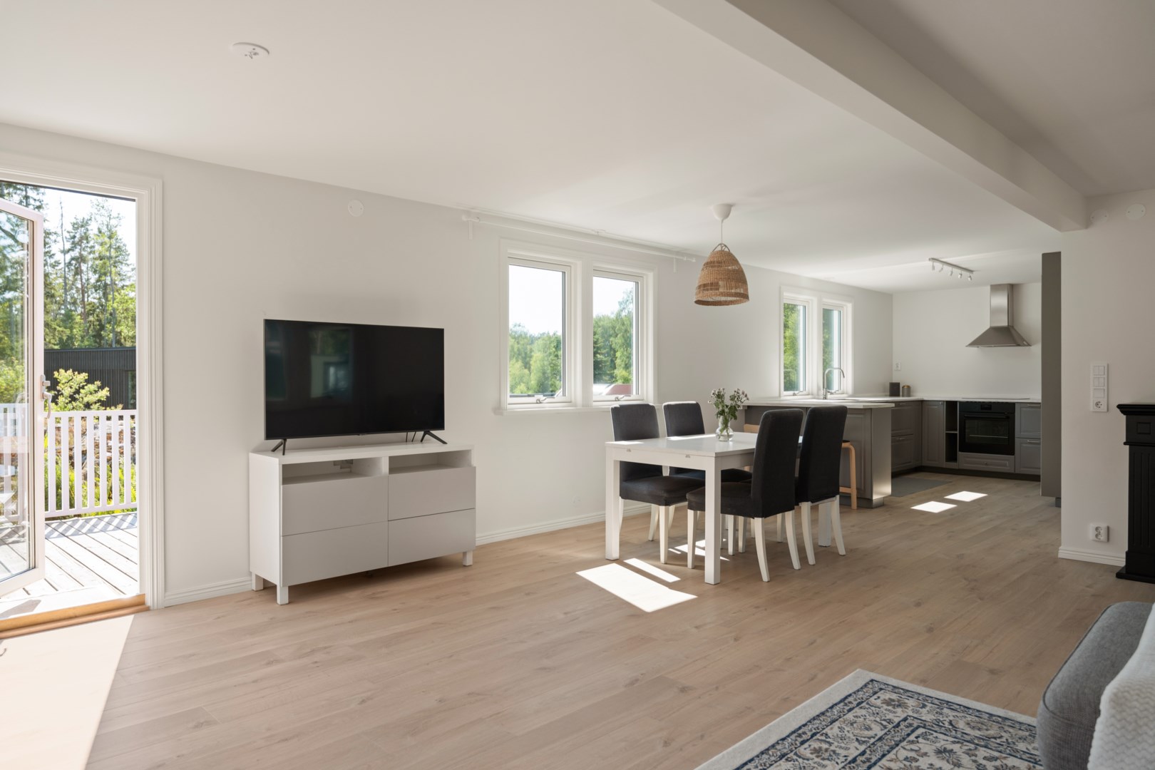 Bostadsbild från Åbroddsvägen 38, Såld i Kummelnäs, Nacka