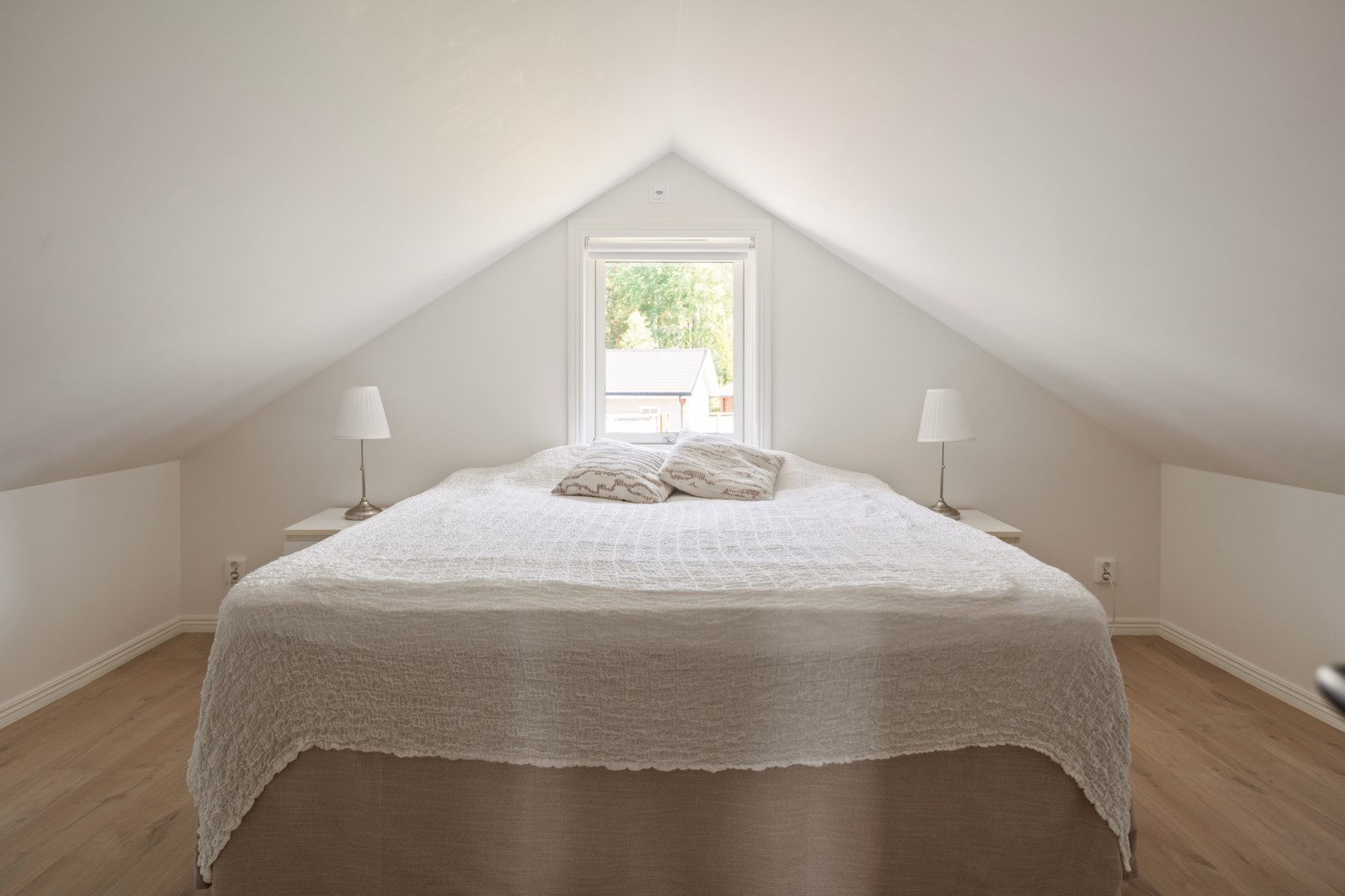 Bostadsbild från Åbroddsvägen 38, Såld i Kummelnäs, Nacka