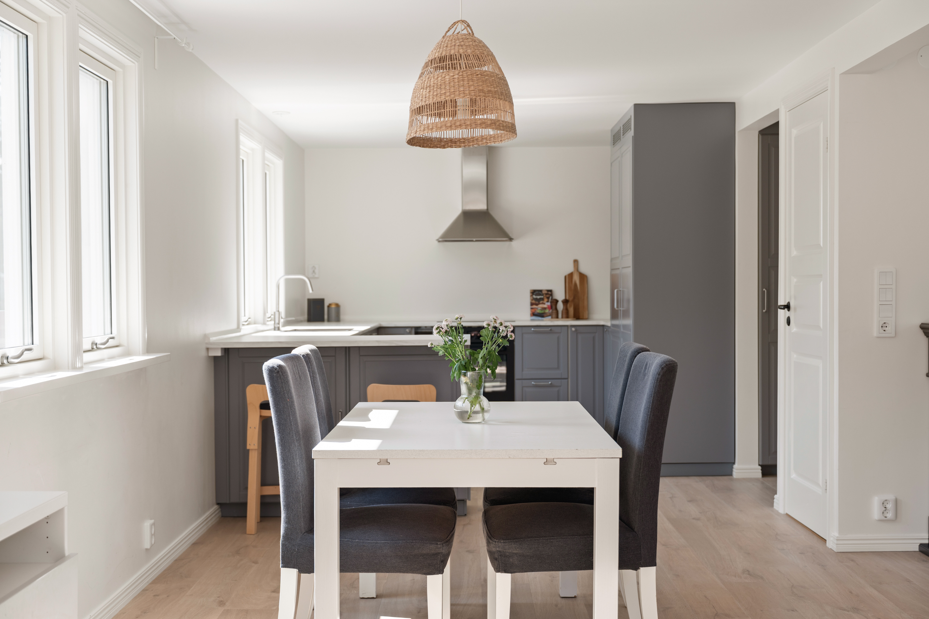 Bostadsbild från Åbroddsvägen 38, Såld i Kummelnäs, Nacka