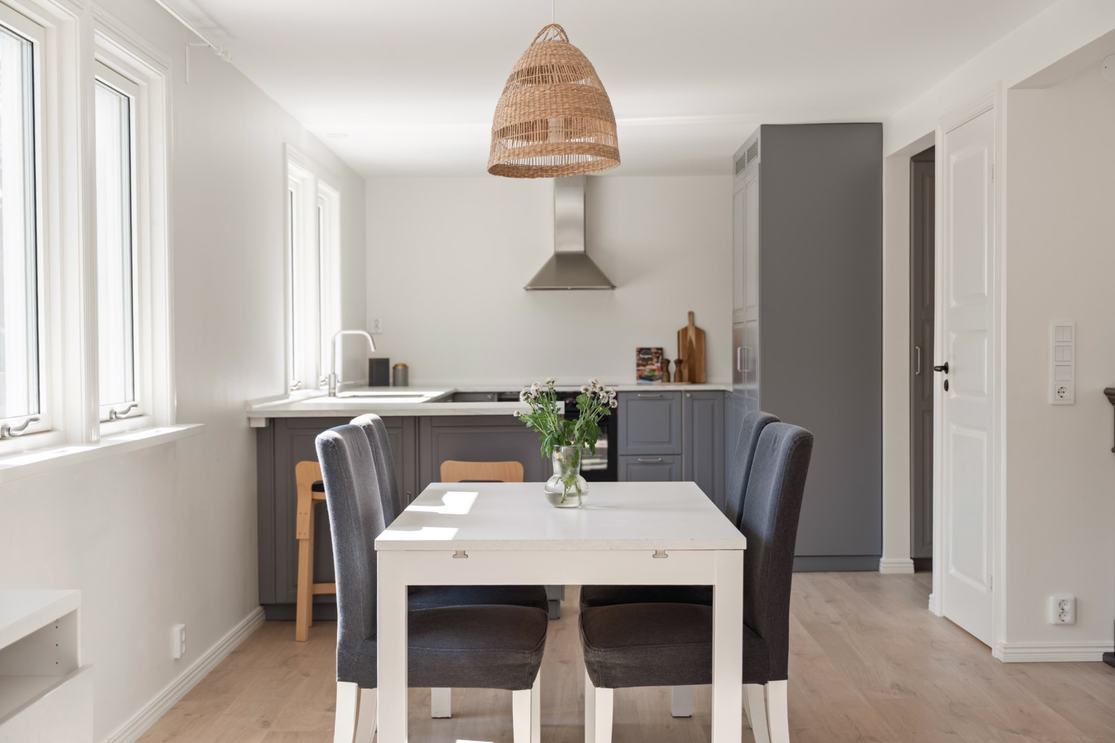 Bostadsbild från Åbroddsvägen 38, Såld i Kummelnäs, Nacka