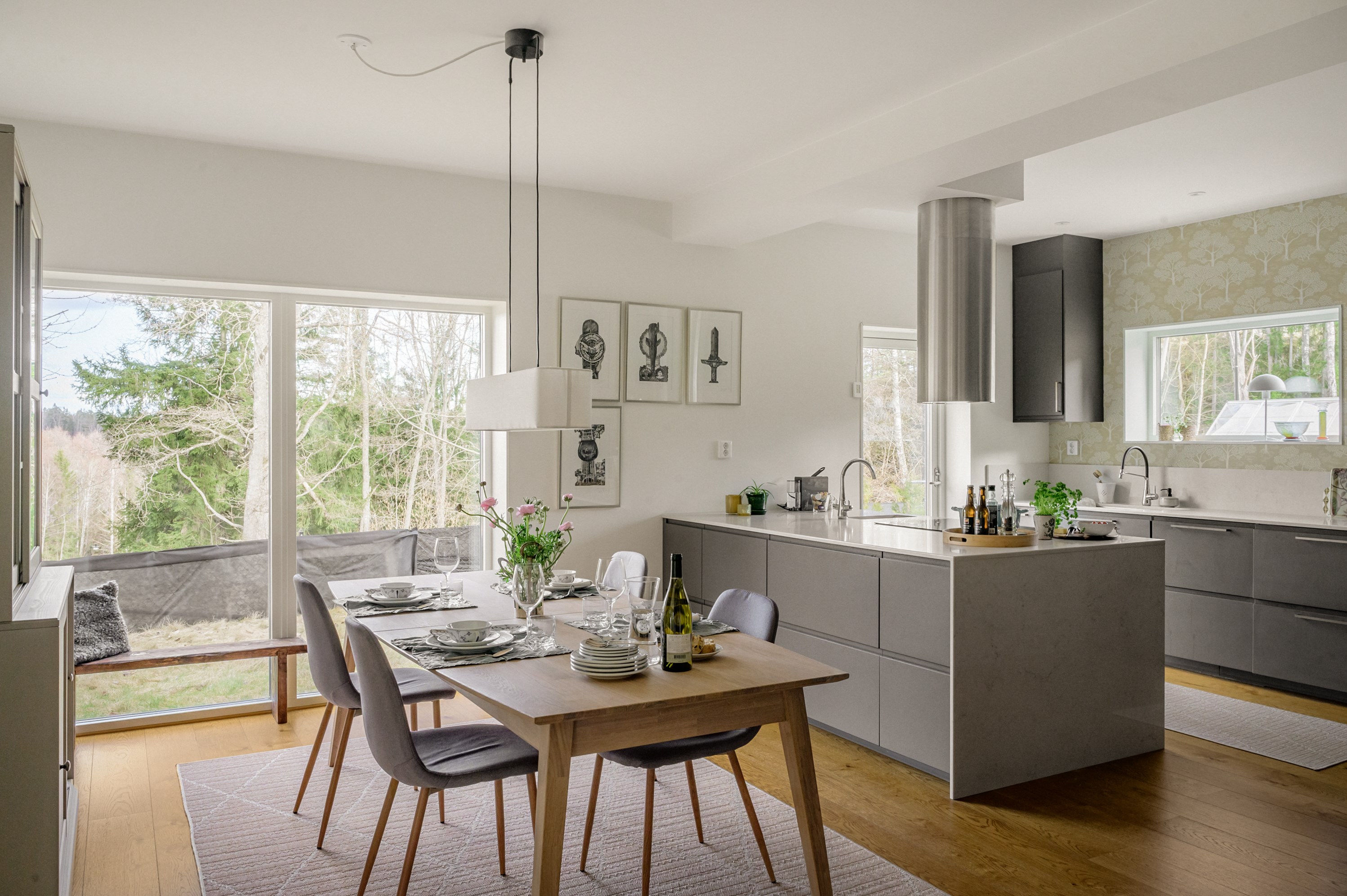 Bostadsbild från Hasselbacken 13, Såld i Kolvik, Värmdö