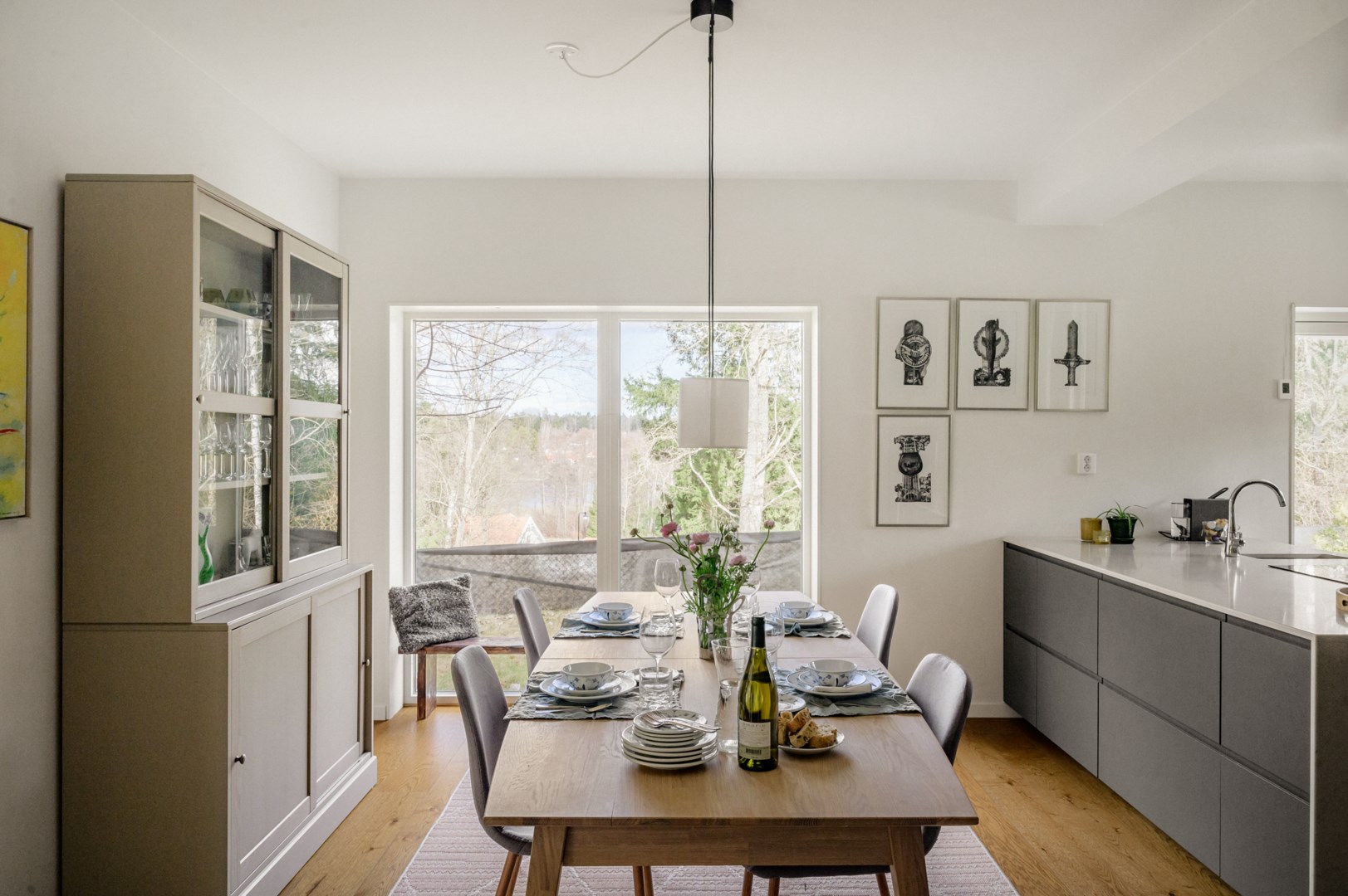 Bostadsbild från Hasselbacken 13, Såld i Kolvik, Värmdö