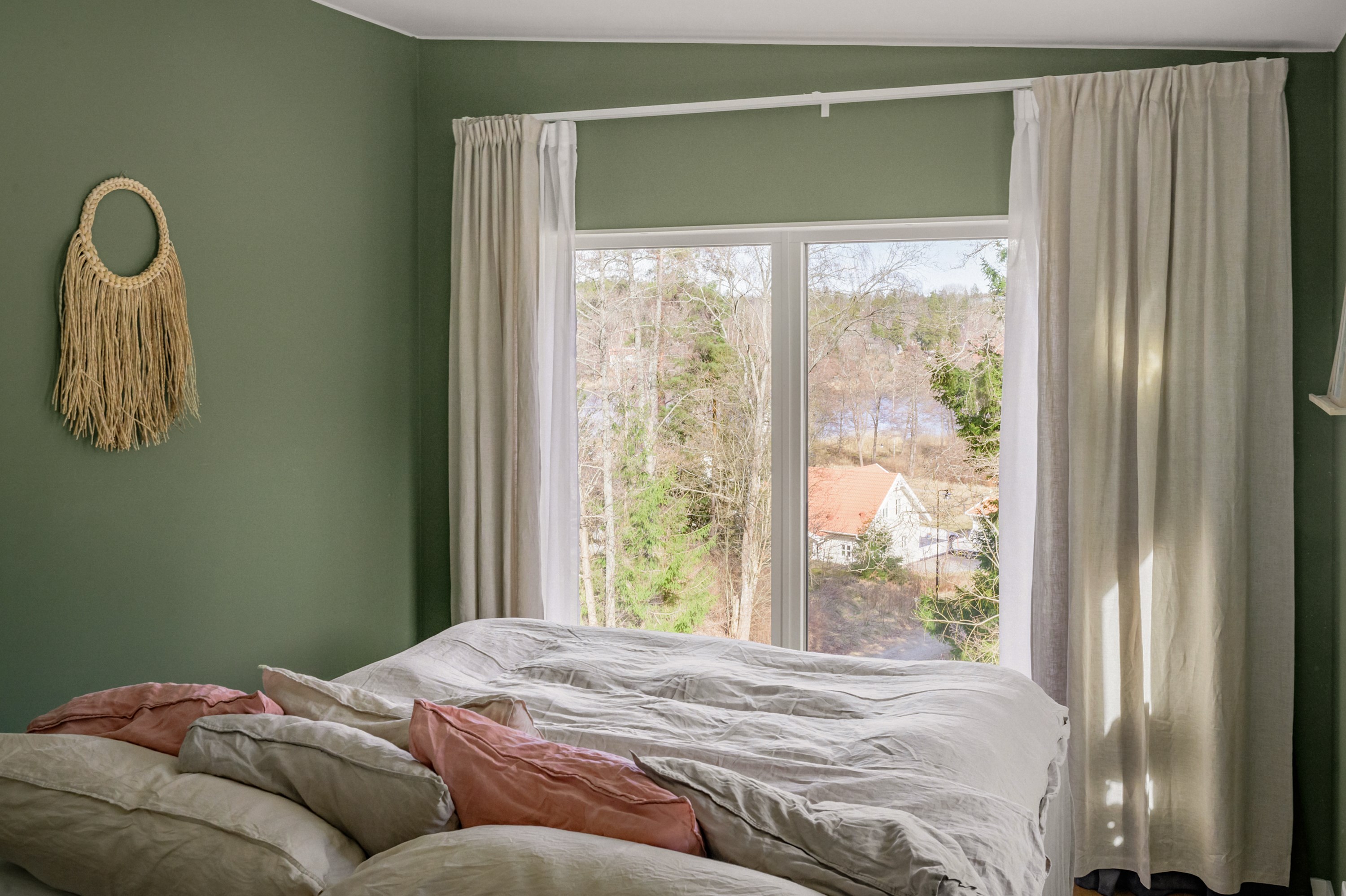 Bostadsbild från Hasselbacken 13, Såld i Kolvik, Värmdö