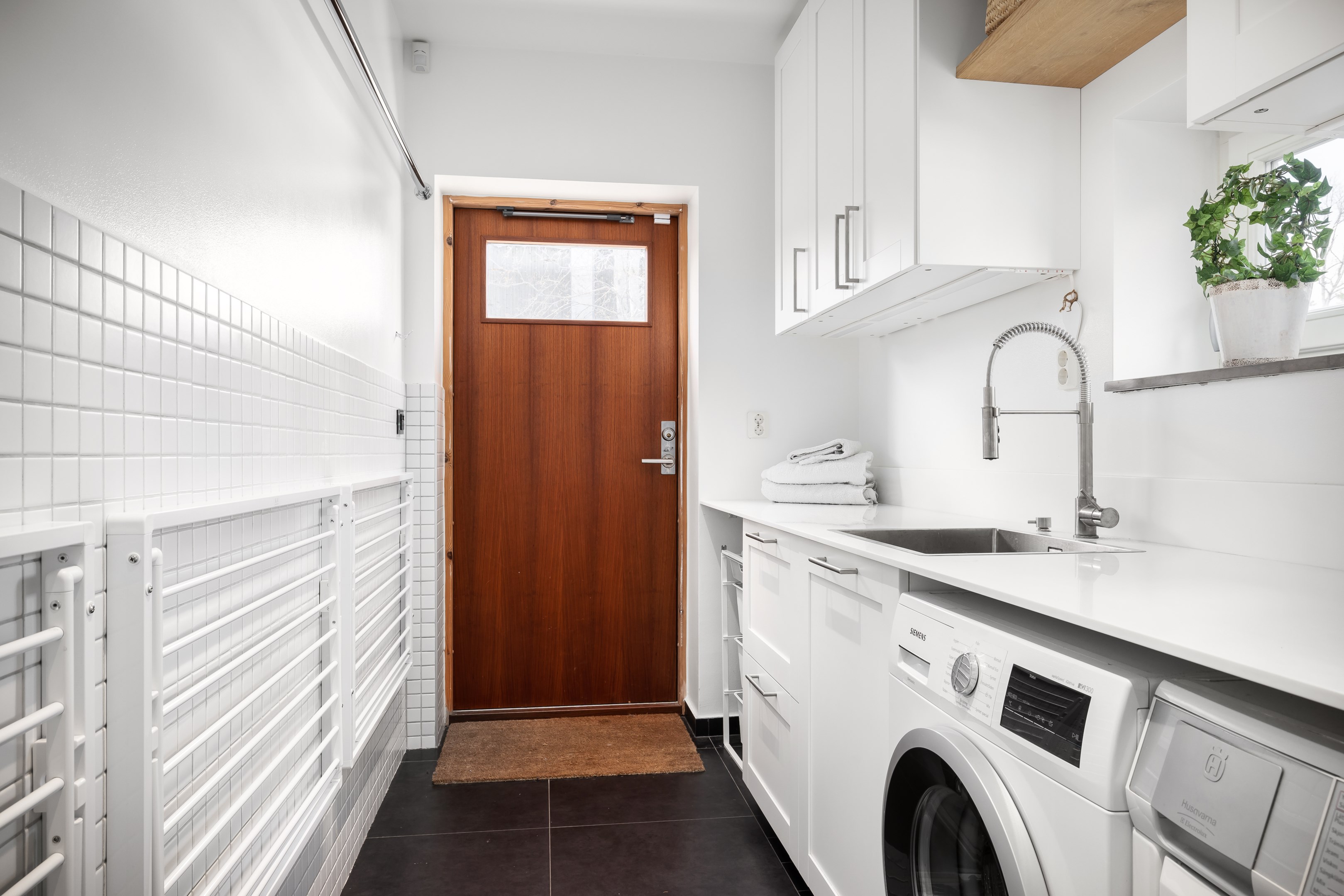 Bostadsbild från Drabantvägen 56, Såld i Boo Gård, Nacka