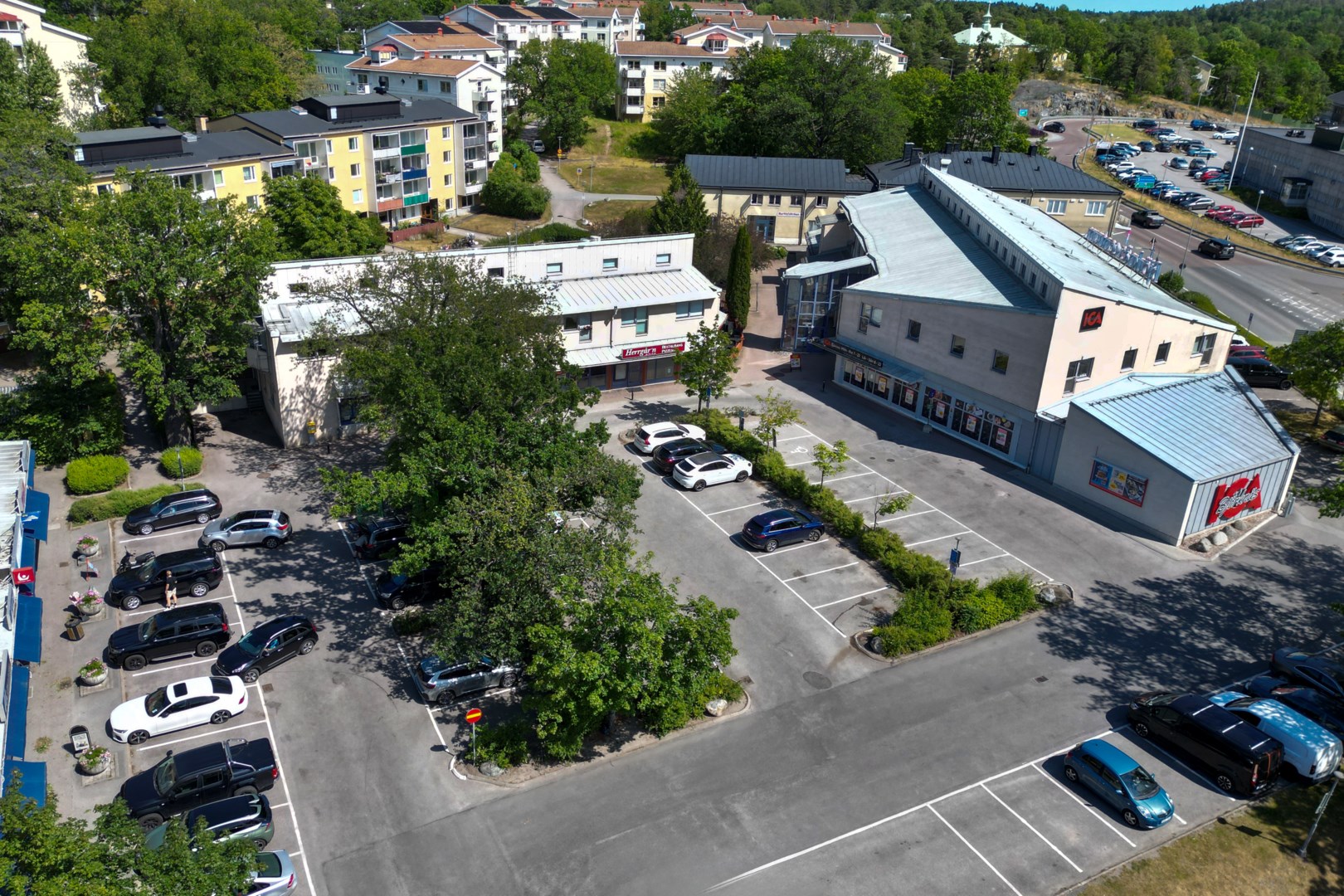 Områdesbild Björknäs centrum