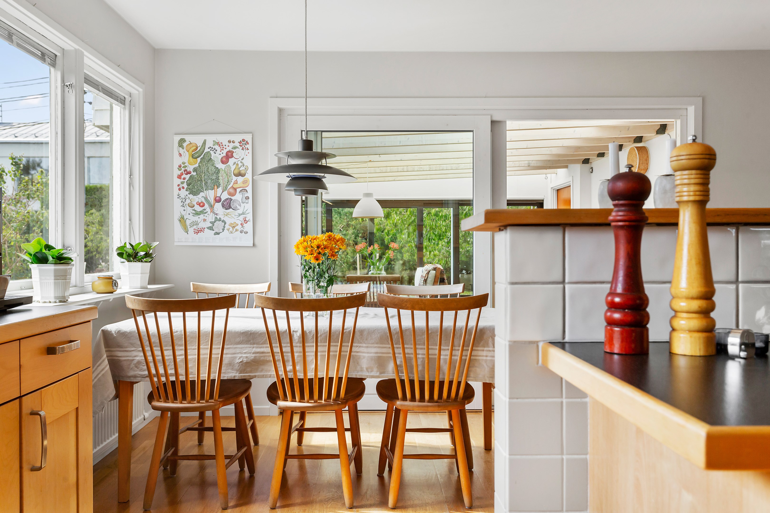 Bostadsbild från Åsavägen 7, Såld i Eknäs, Nacka