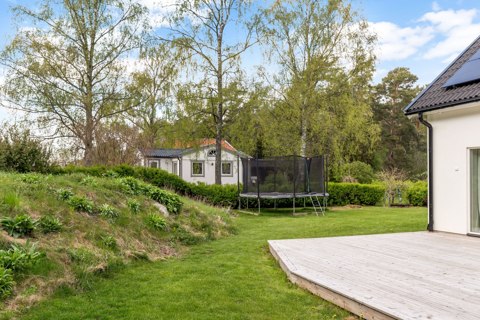 Bostadsbild från Skölsta byväg 8, Såld i Skölsta, Uppsala