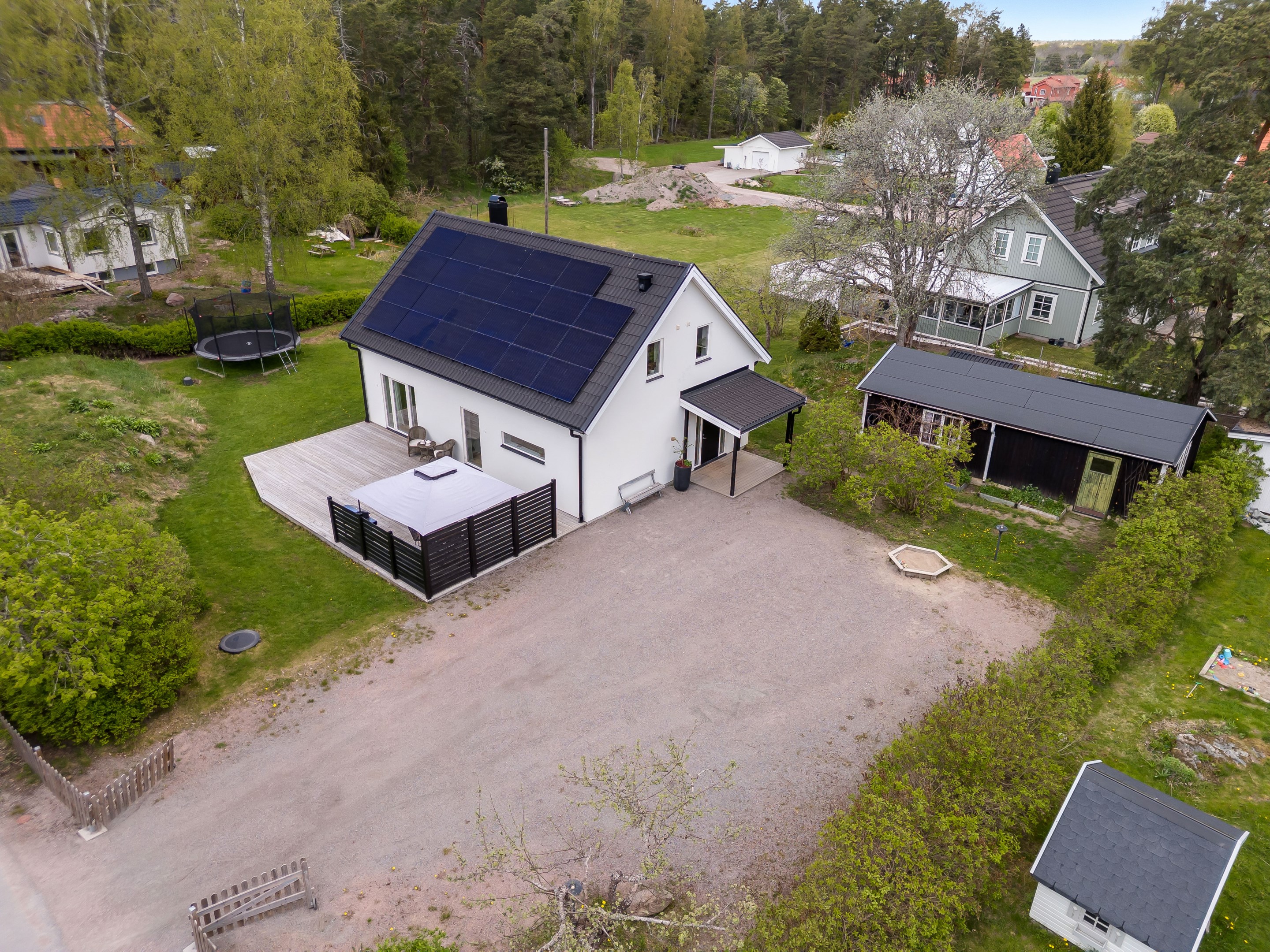Bostadsbild från Skölsta byväg 8, Såld i Skölsta, Uppsala