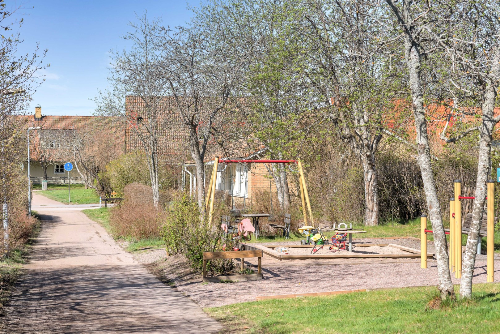Bostadsbild från Sömnadsvägen 31, Såld i Nåntuna, Uppsala