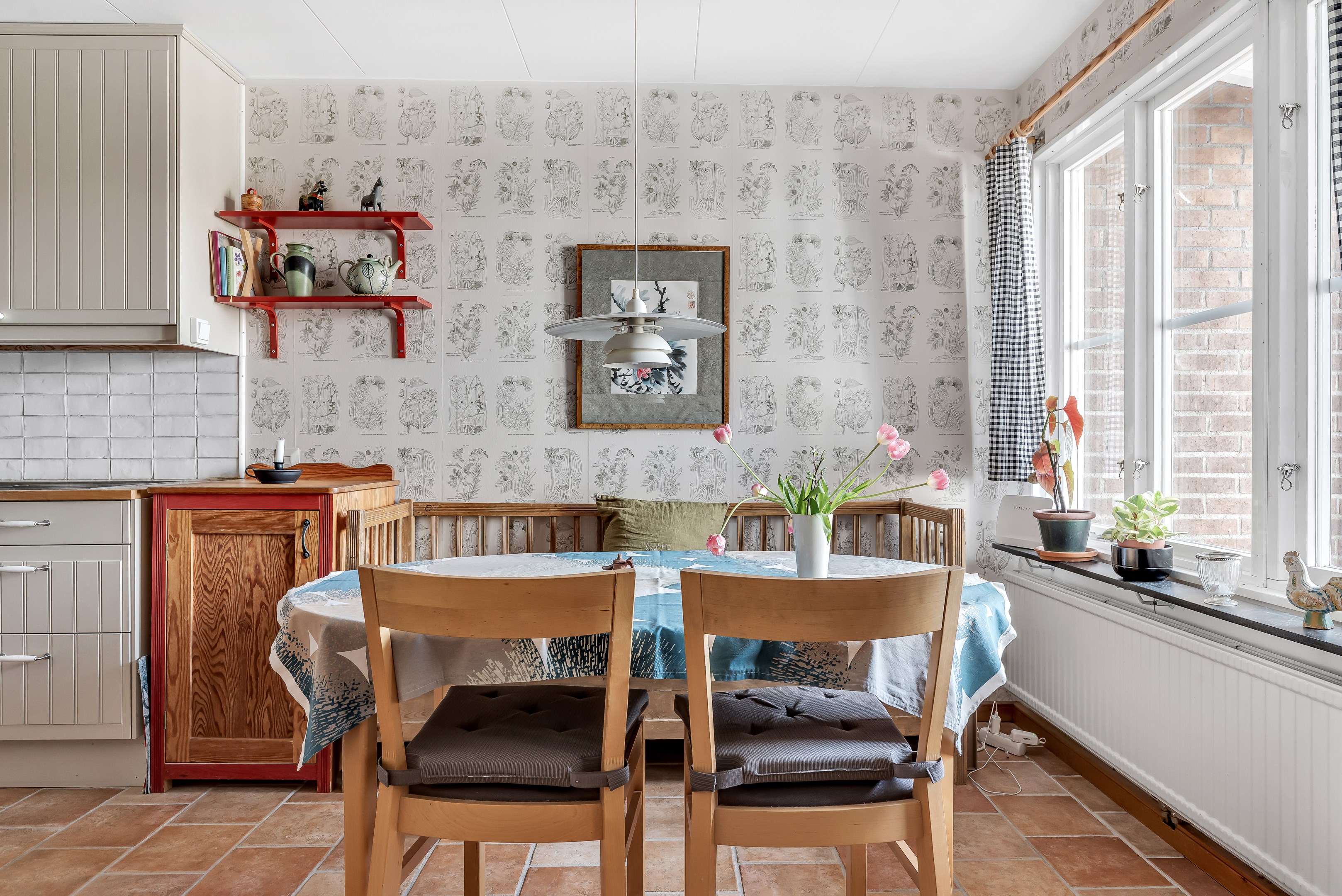 Bostadsbild från Sömnadsvägen 31, Såld i Nåntuna, Uppsala