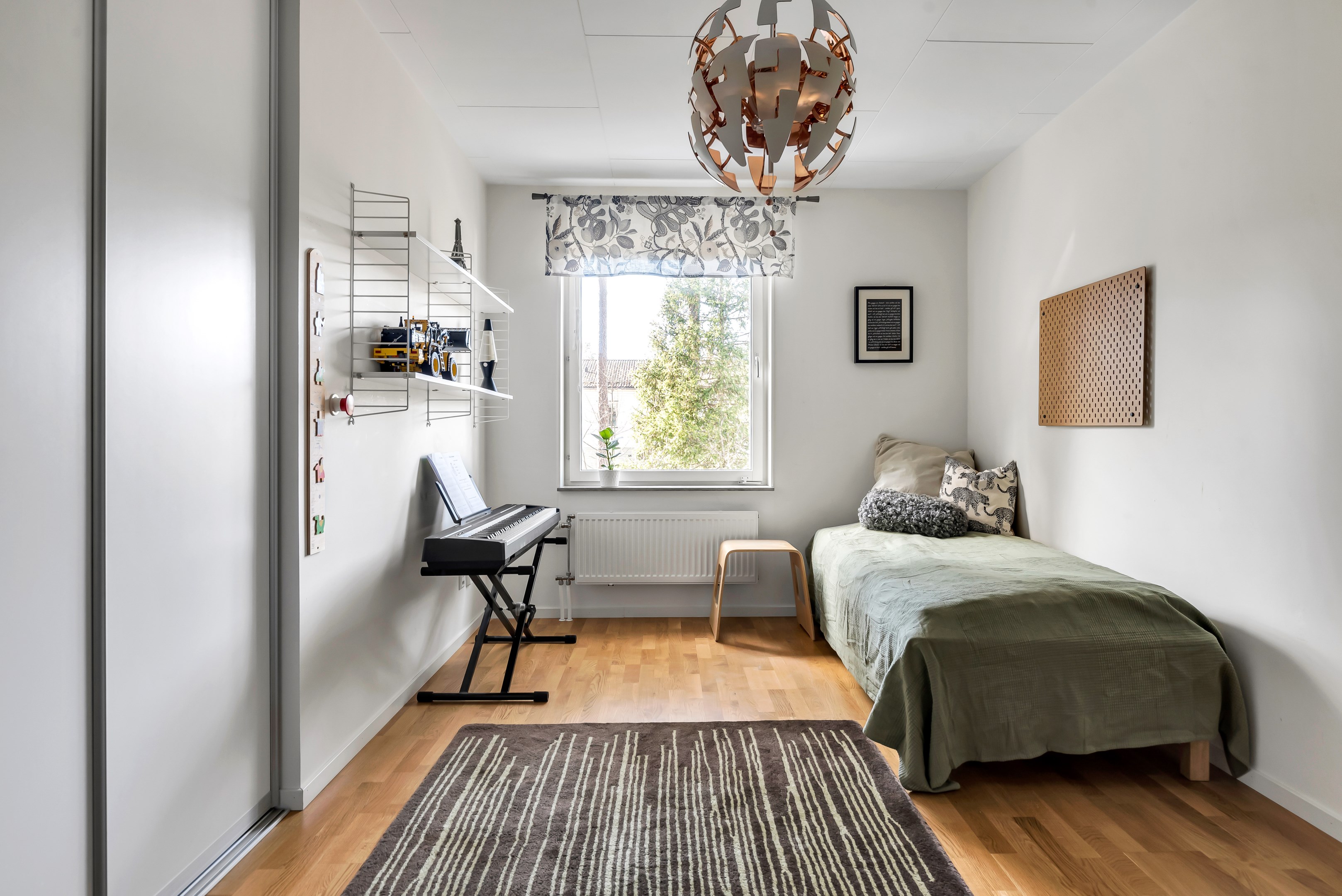 Bostadsbild från Trasthagsvägen 8A, Såld i Sunnersta, Uppsala