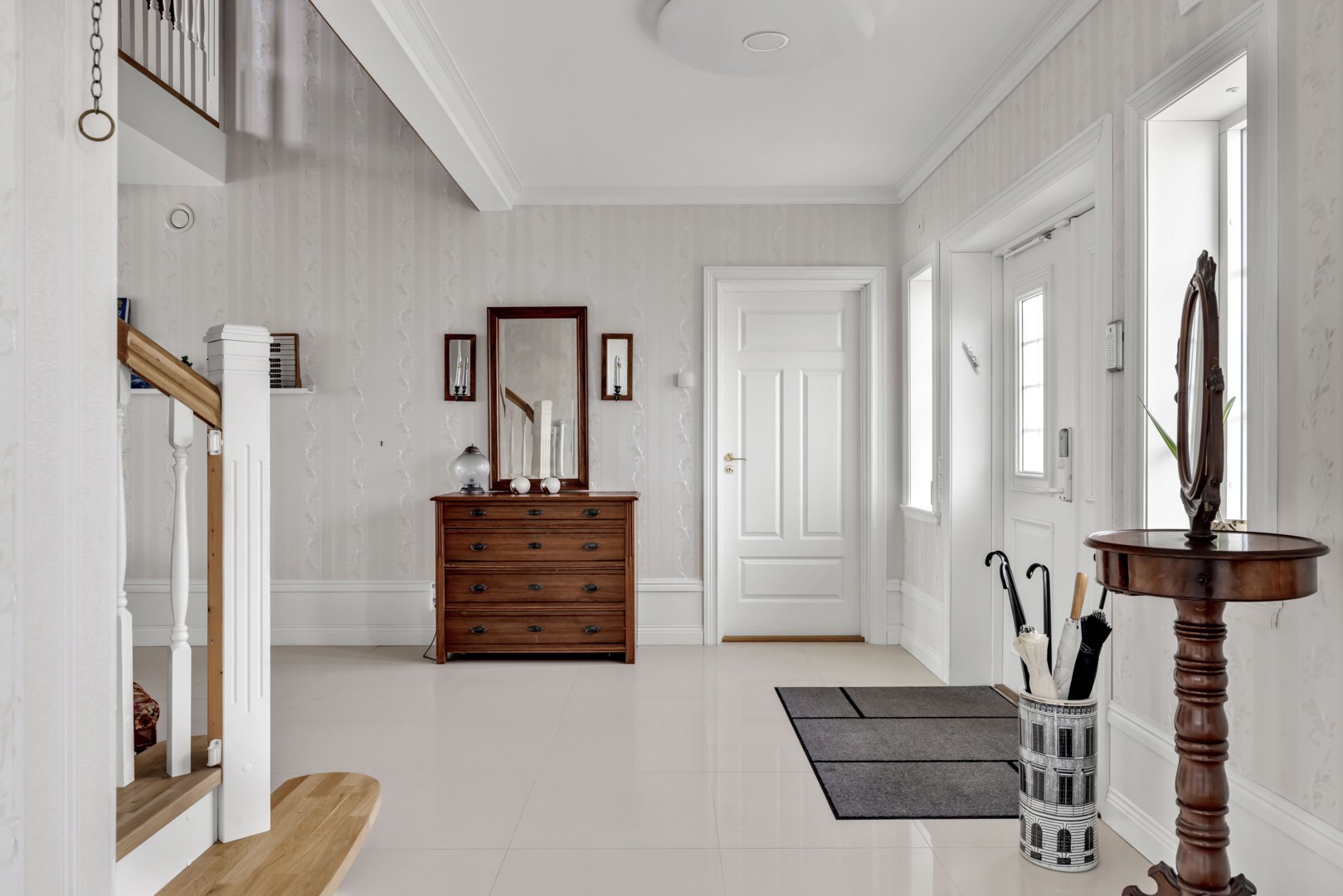 Bostadsbild från Danmarks-Säby 60, Till salu i Danmark, Uppsala