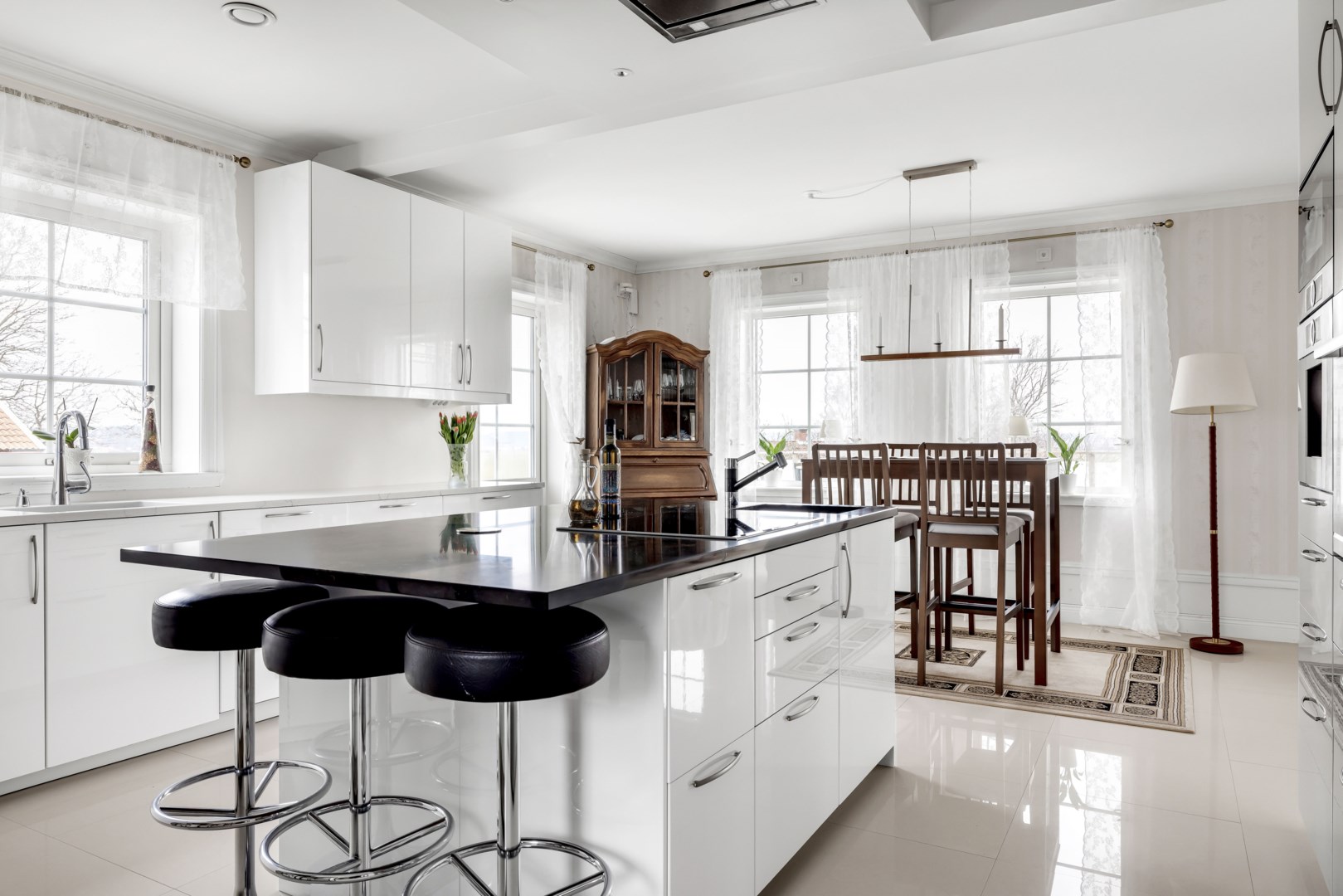 Bostadsbild från Danmarks-Säby 60, Till salu i Danmark, Uppsala