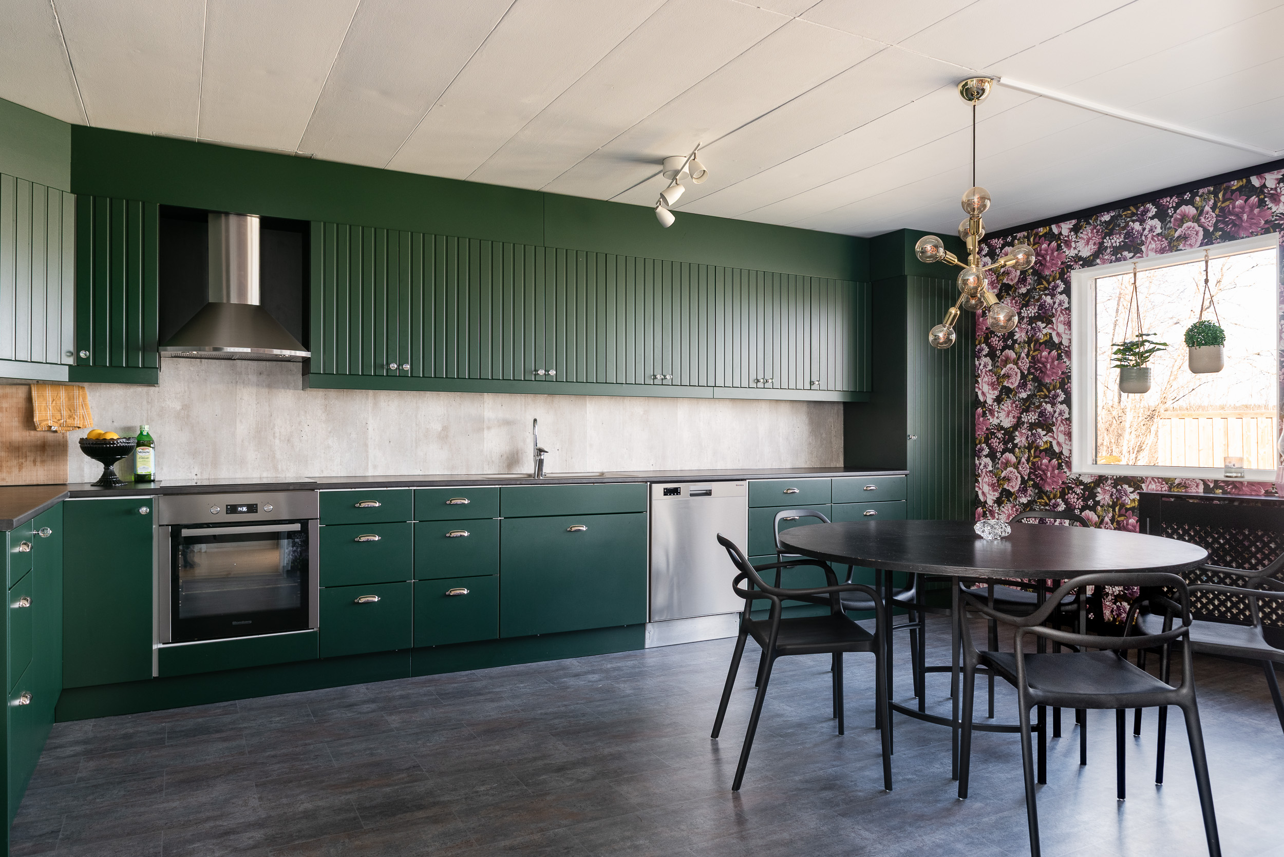 Bostadsbild från Abelsberg 13, Såld i , Västerås