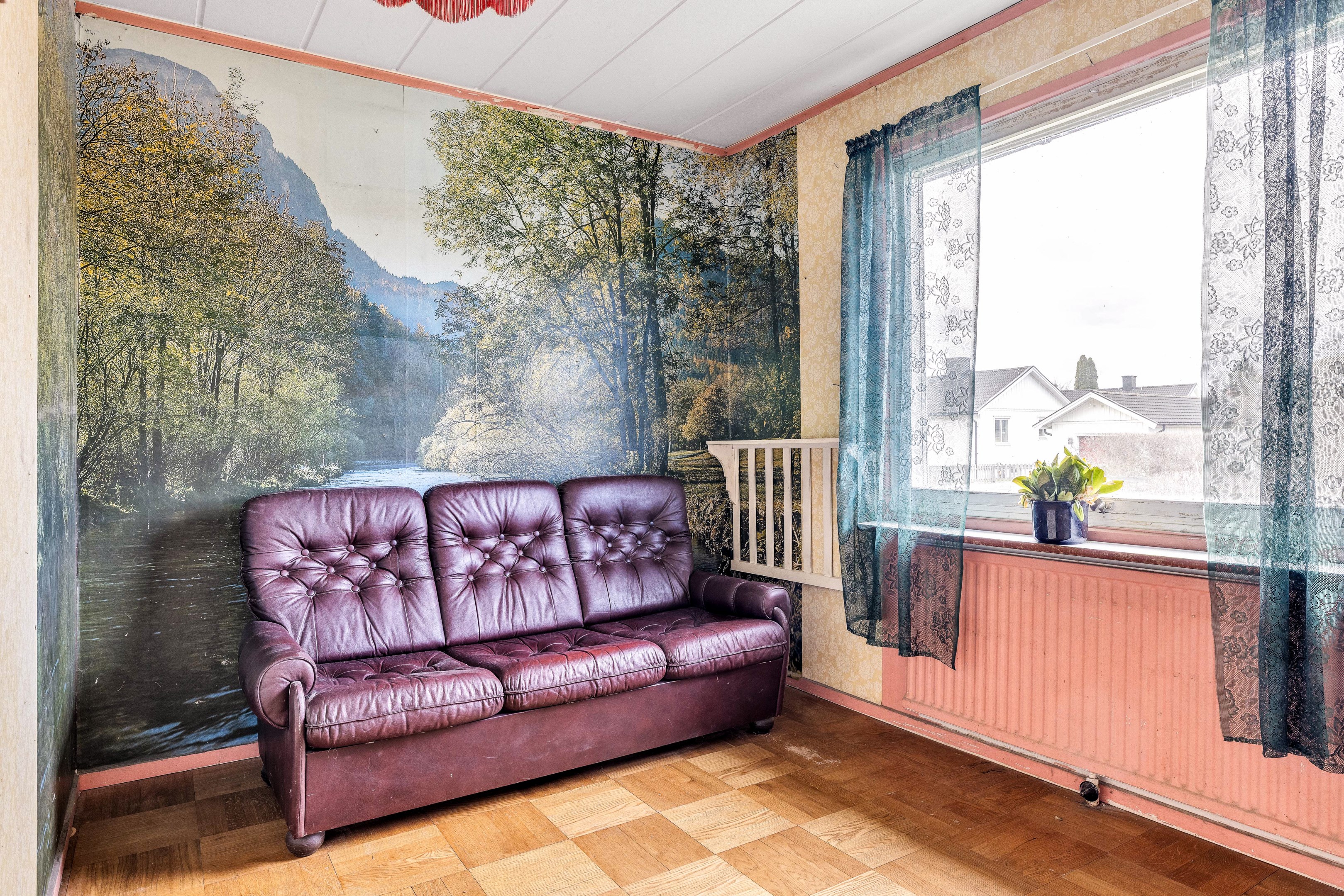 Bostadsbild från Tårpilsvägen 26, Såld i Lövstalöt, Uppsala