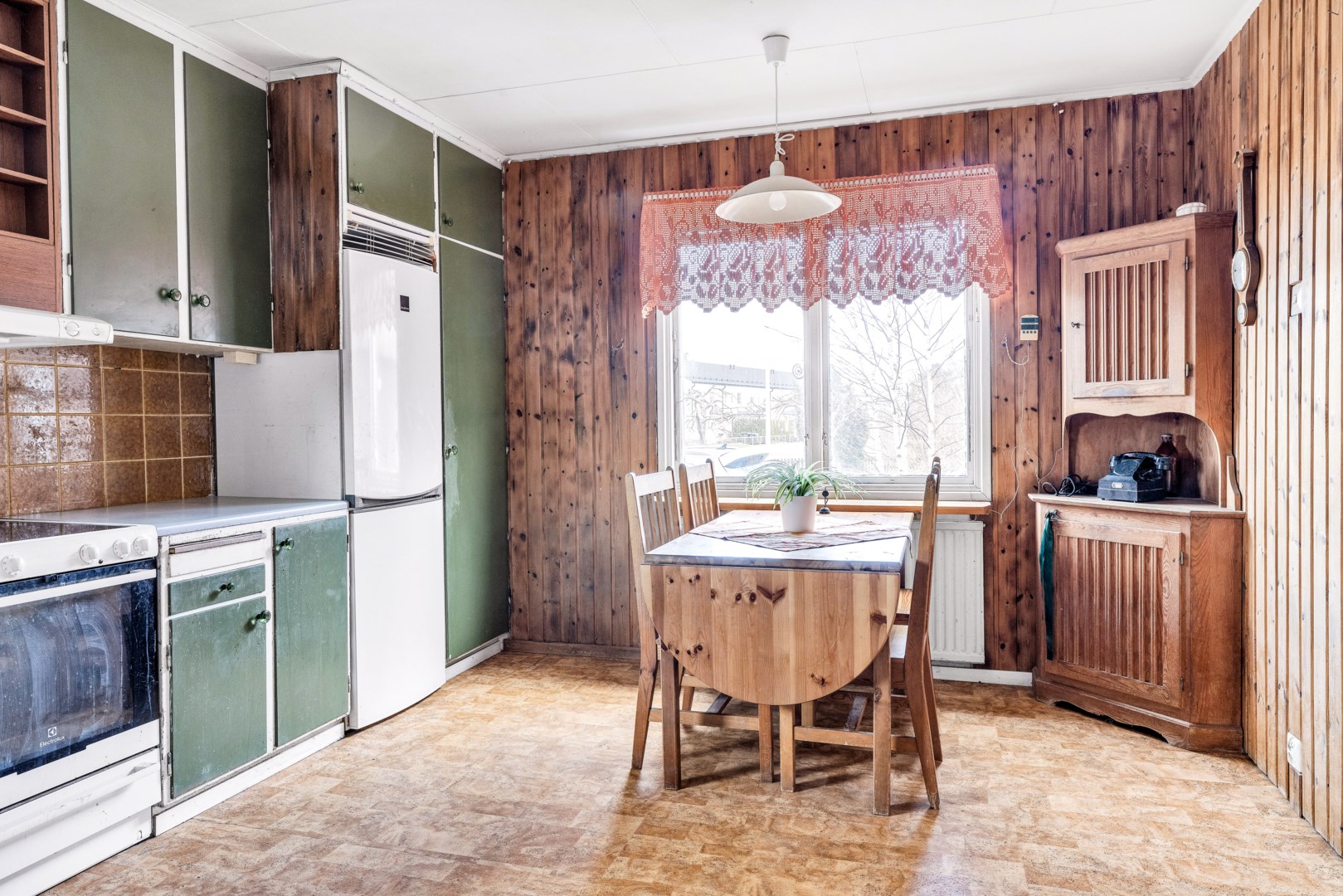 Bostadsbild från Tårpilsvägen 26, Såld i Lövstalöt, Uppsala