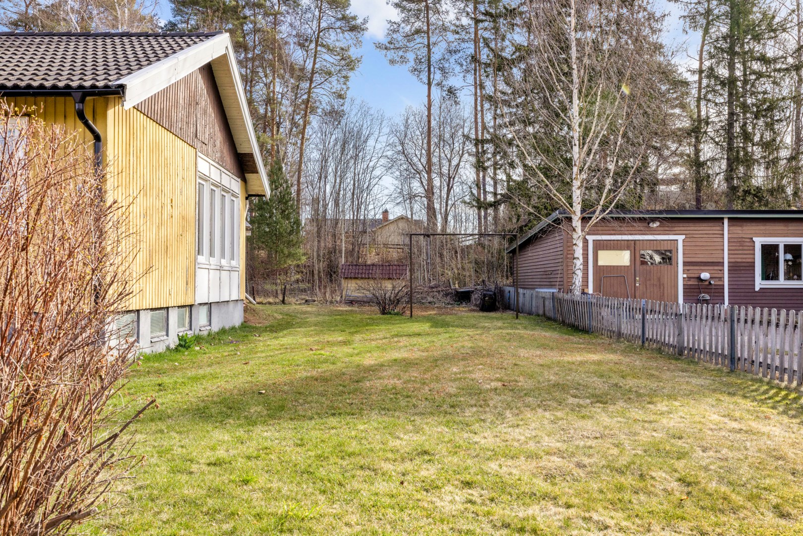 Bostadsbild från Tårpilsvägen 26, Såld i Lövstalöt, Uppsala