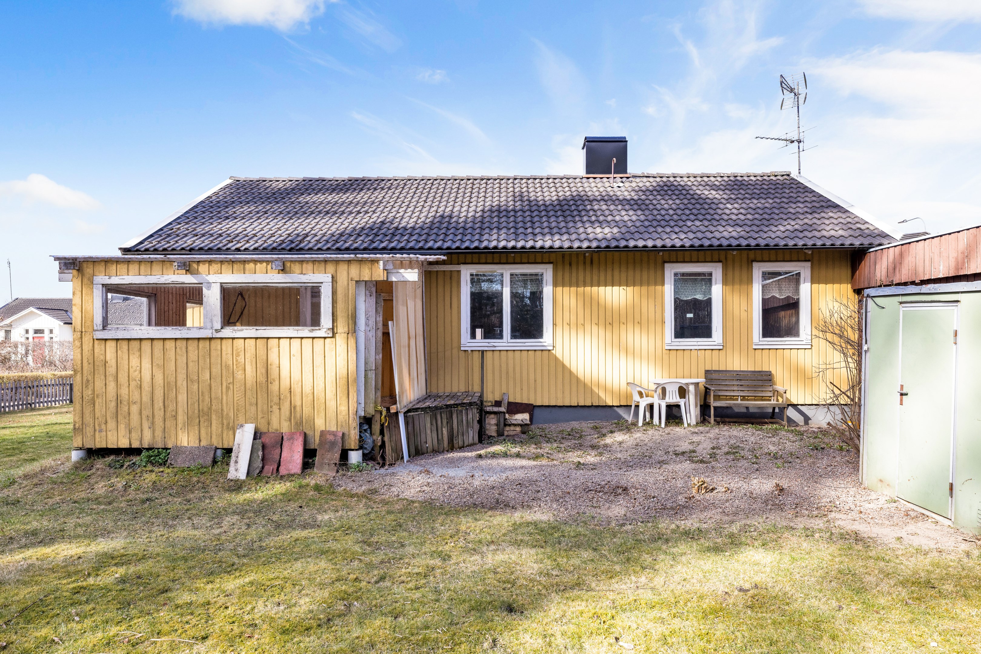 Bostadsbild från Tårpilsvägen 26, Såld i Lövstalöt, Uppsala