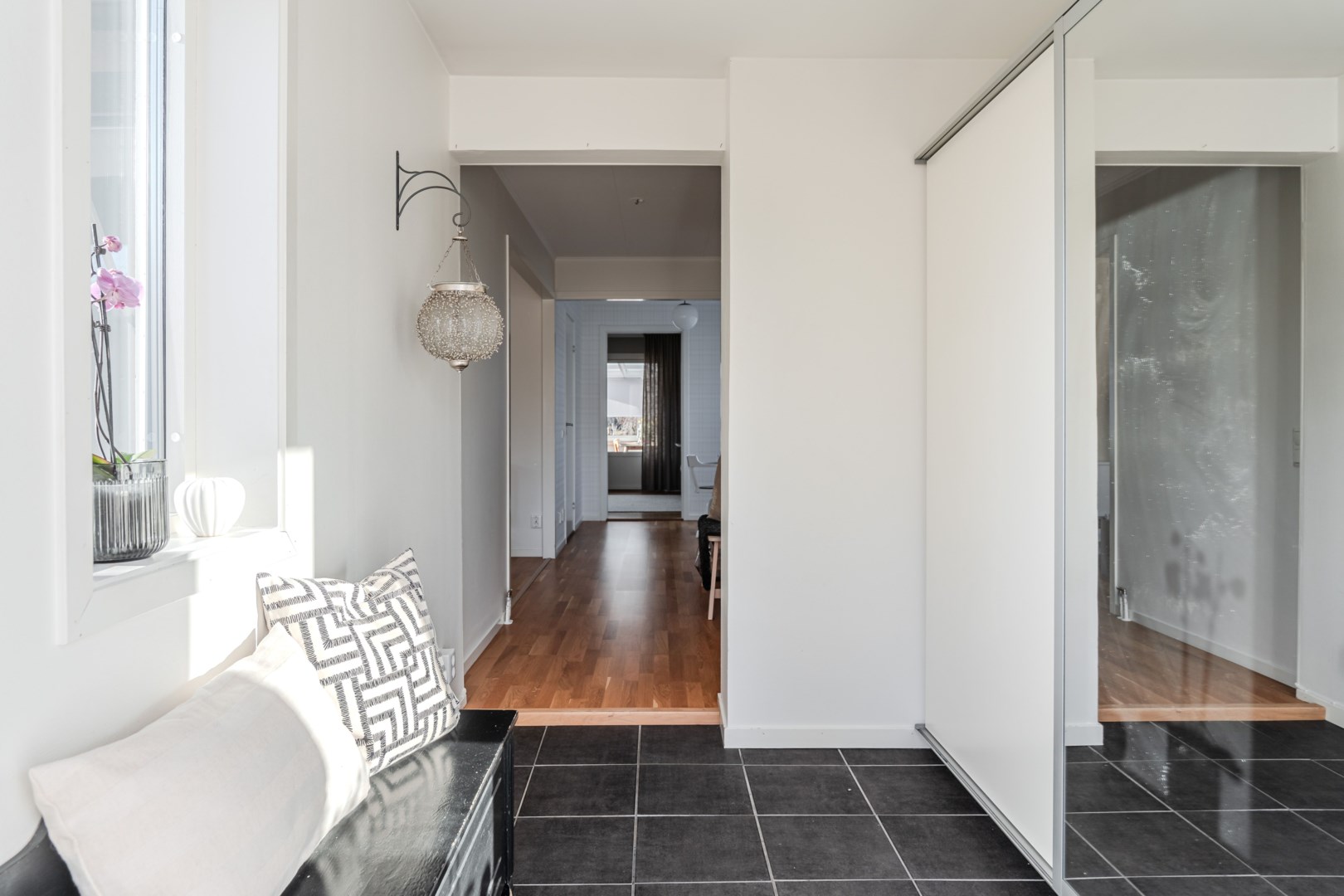 Bostadsbild från Bonadsvägen 24, Såld i Nåntuna, Uppsala