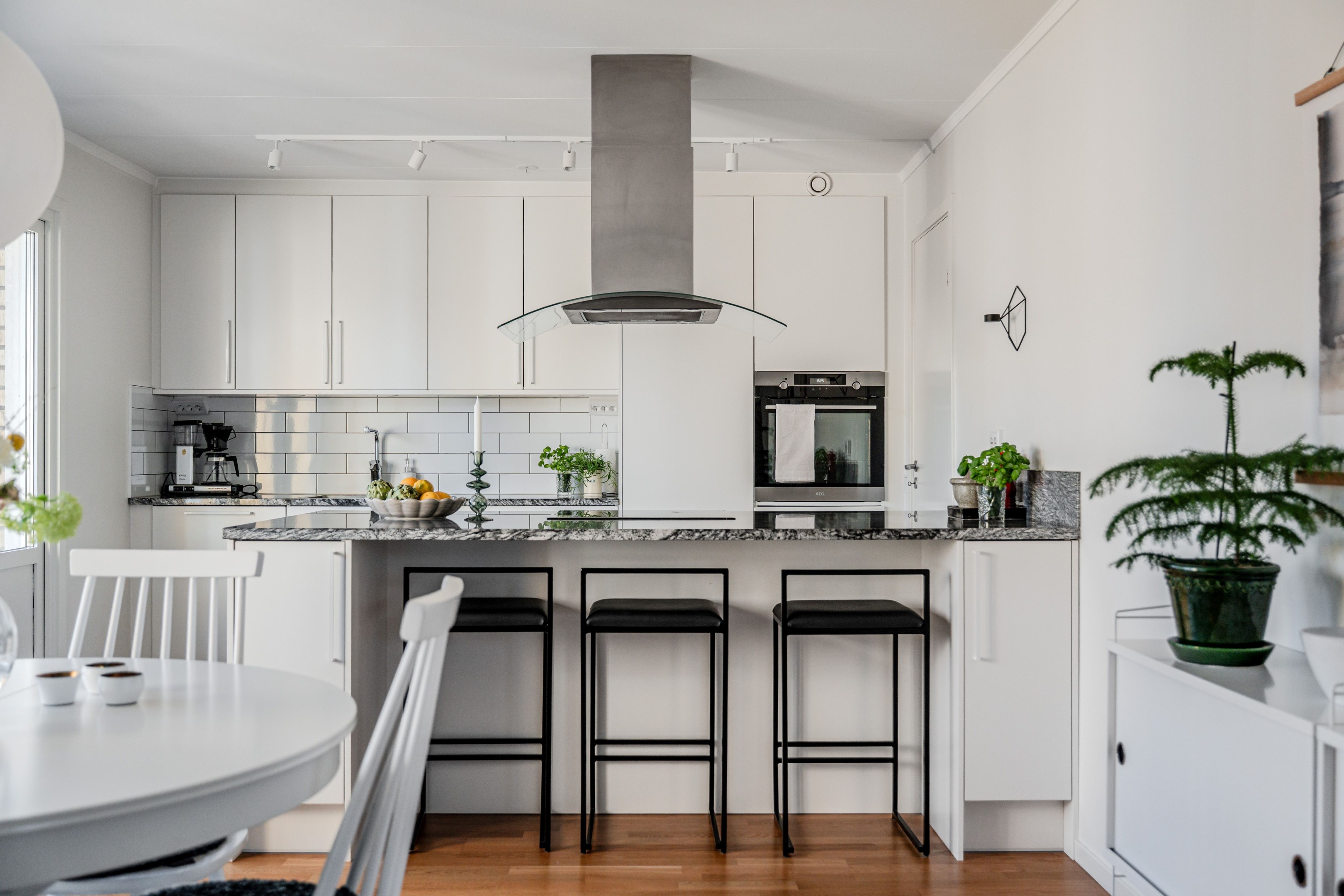 Bostadsbild från Bonadsvägen 24, Såld i Nåntuna, Uppsala