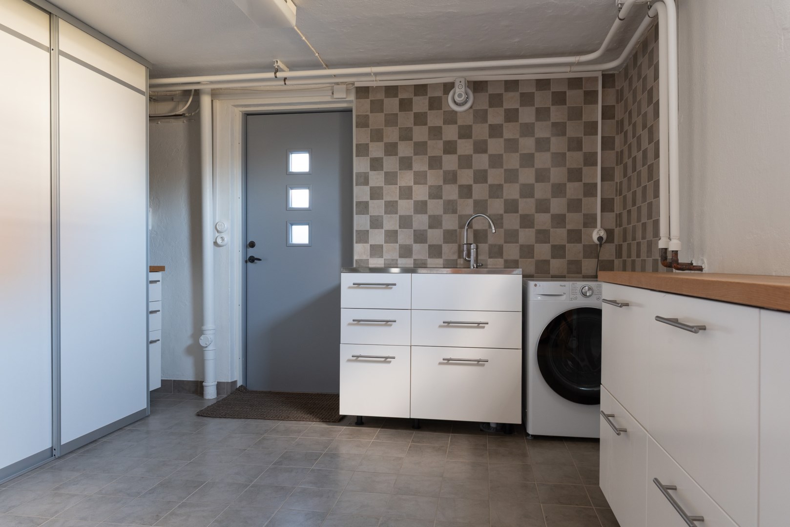 Bostadsbild från Jägargatan 6, Såld i Nordanby, Västerås