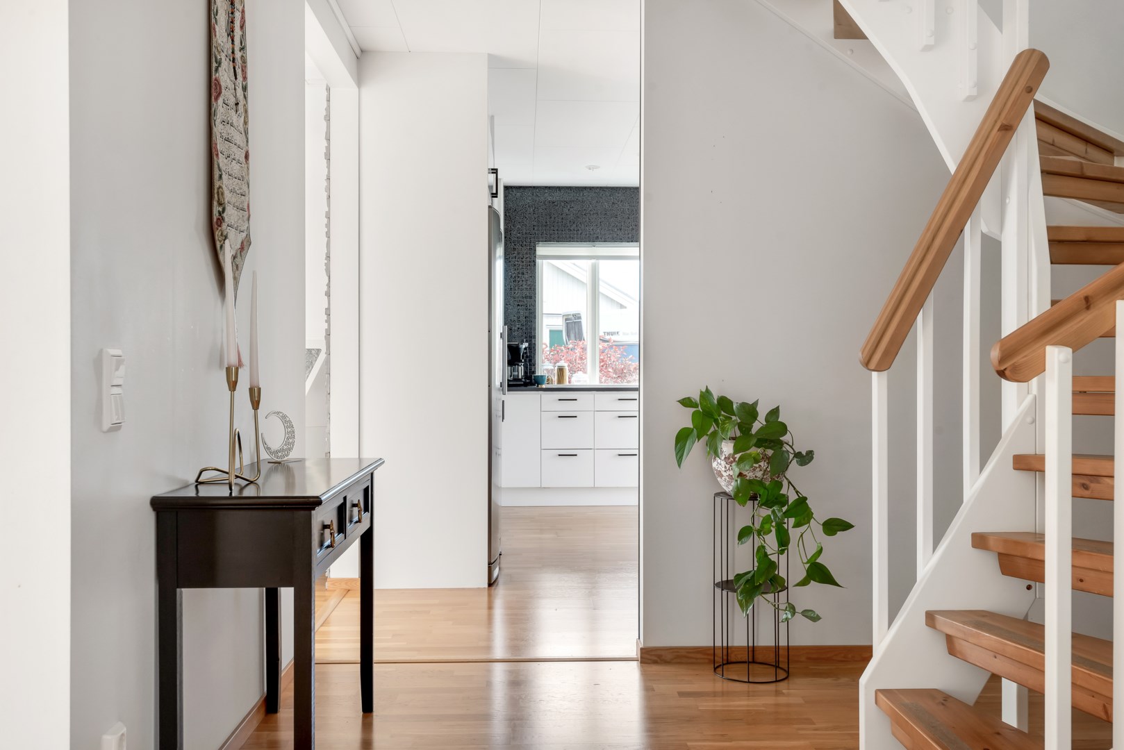 Bostadsbild från Smultronvägen 3, Kommande i Lövstalöt, Uppsala