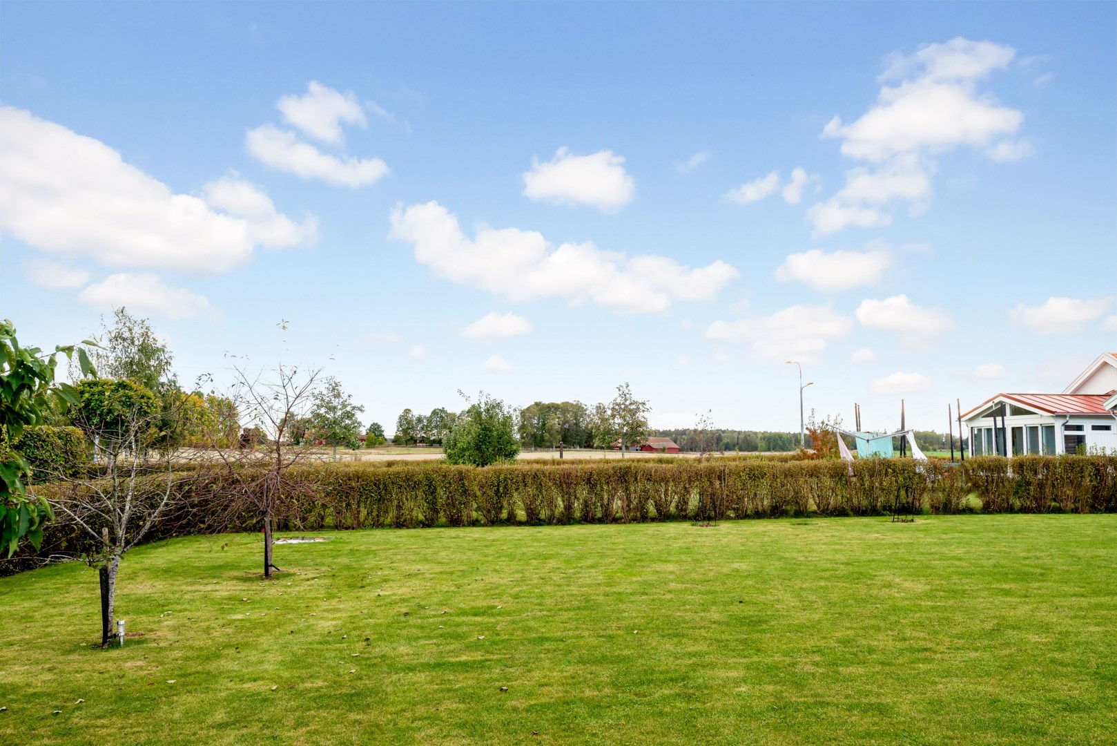 Bostadsbild från Smultronvägen 3, Kommande i Lövstalöt, Uppsala