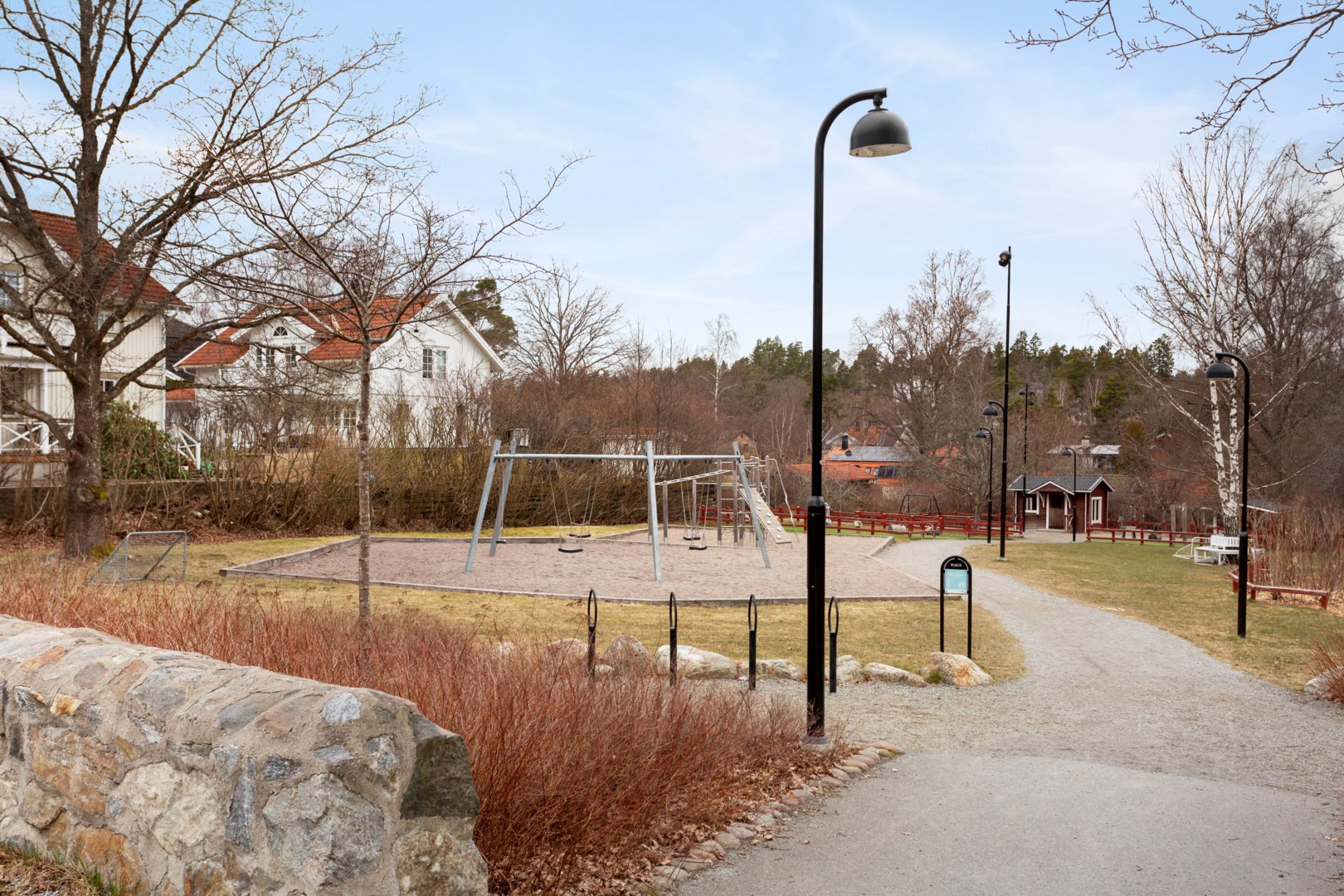 Bostadsbild från Babordsvägen 2, Såld i Boo Gård, Nacka