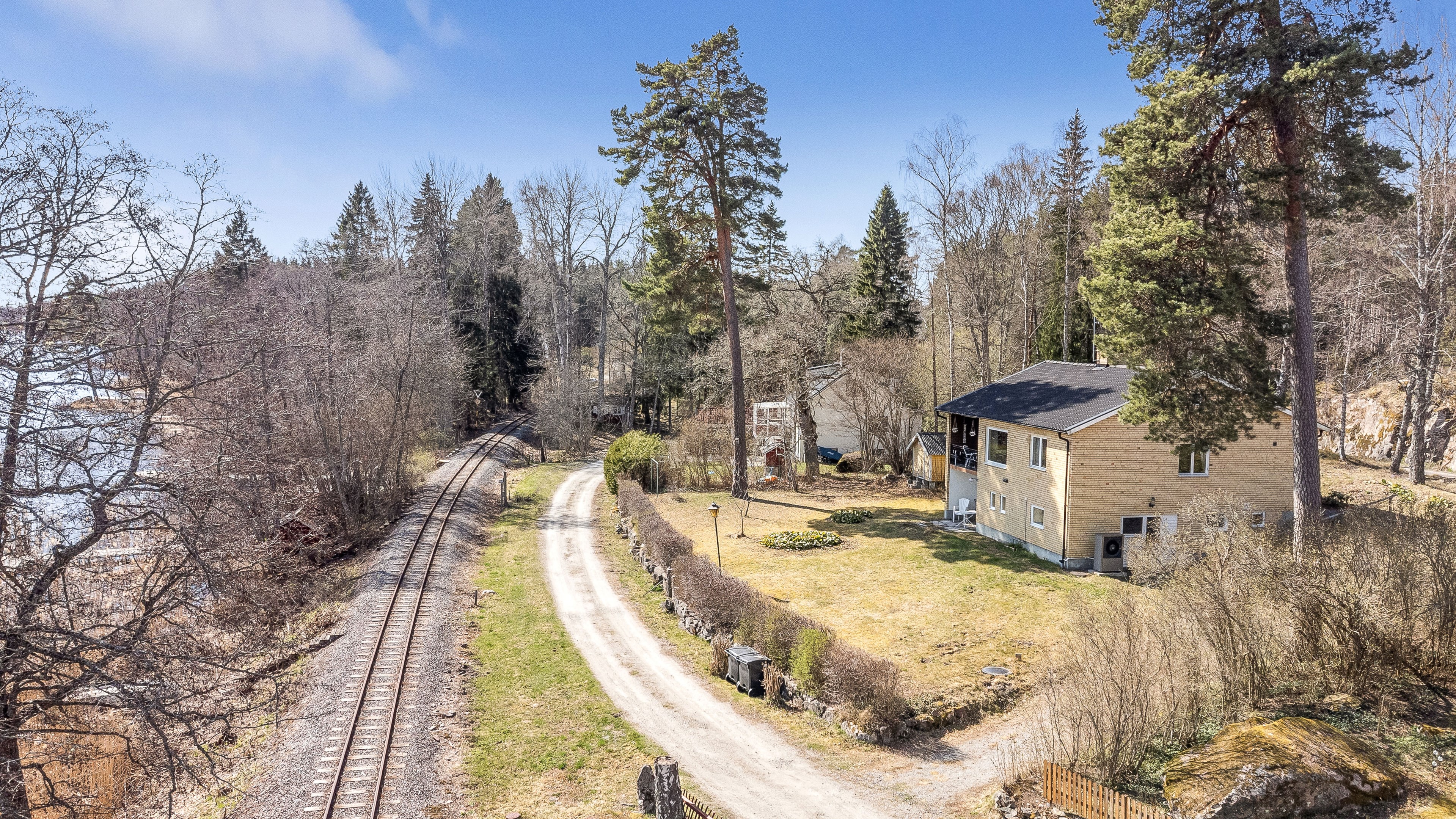 Bostadsbild från Lännalöt 15, Såld i Länna, Uppsala